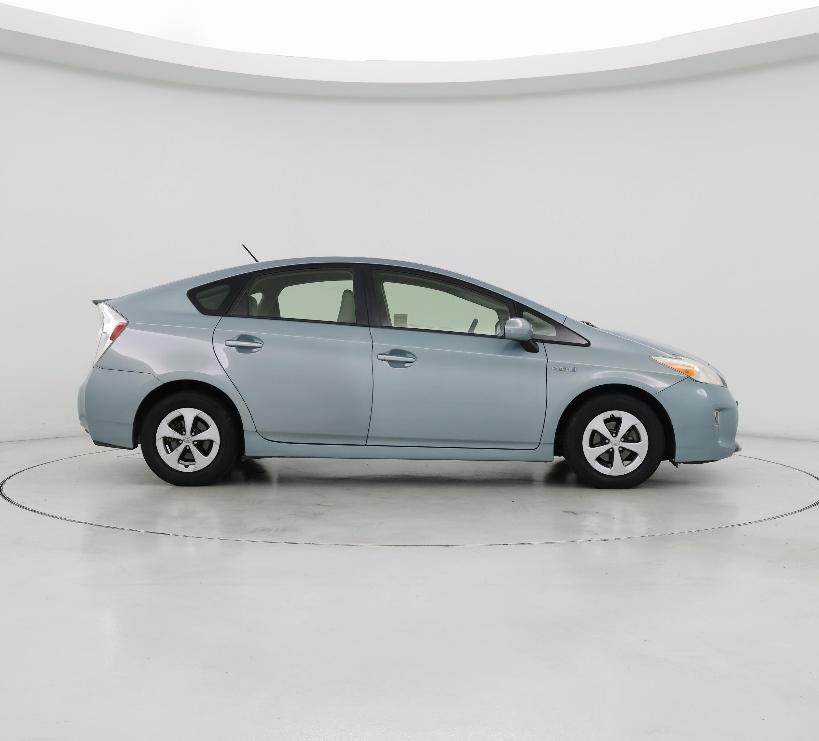 Thumbnail: 2014 Toyota Prius - 7