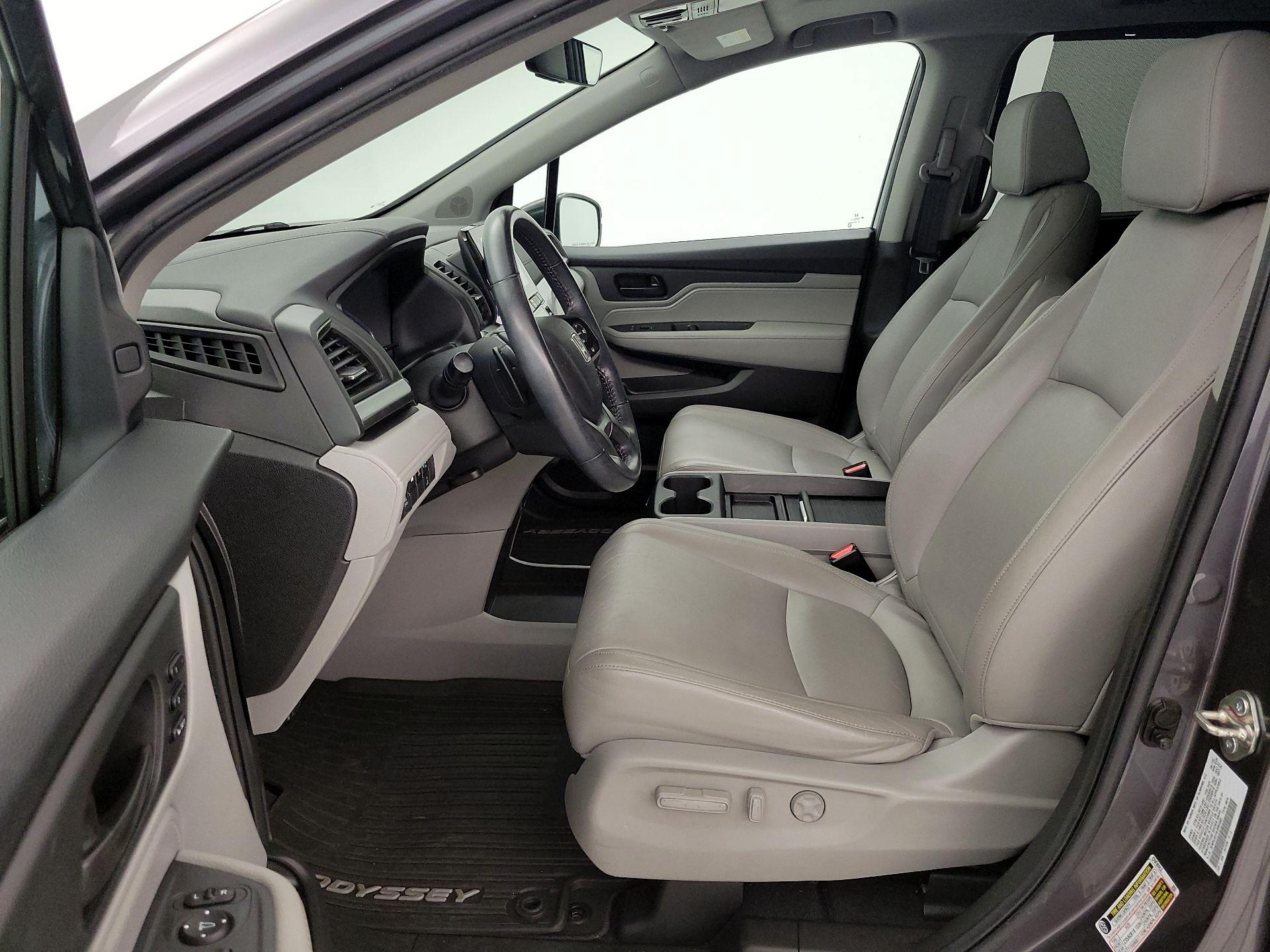 Thumbnail: 2020 Honda Odyssey - 11