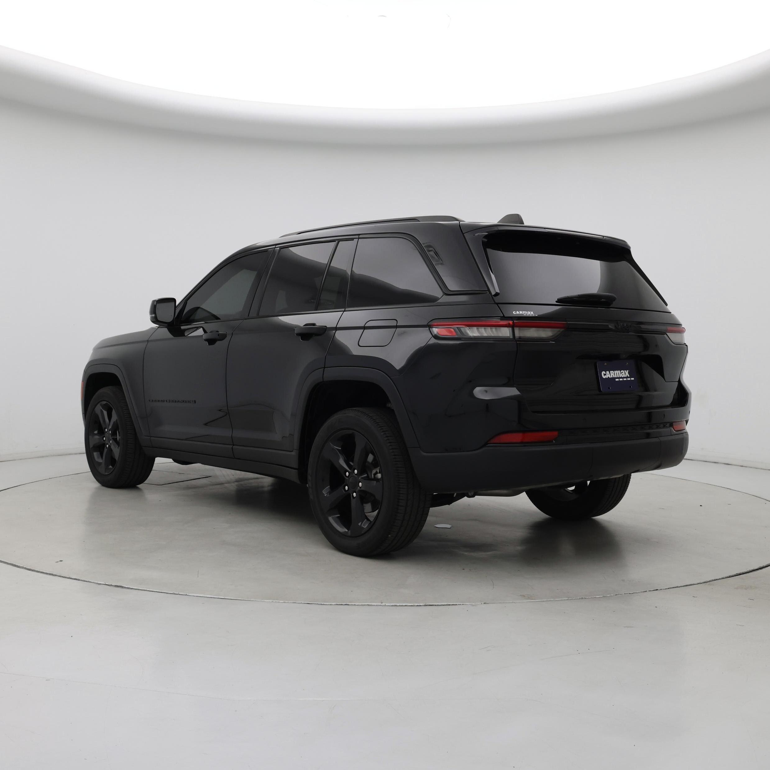 Thumbnail: 2023 Jeep Grand Cherokee - 2