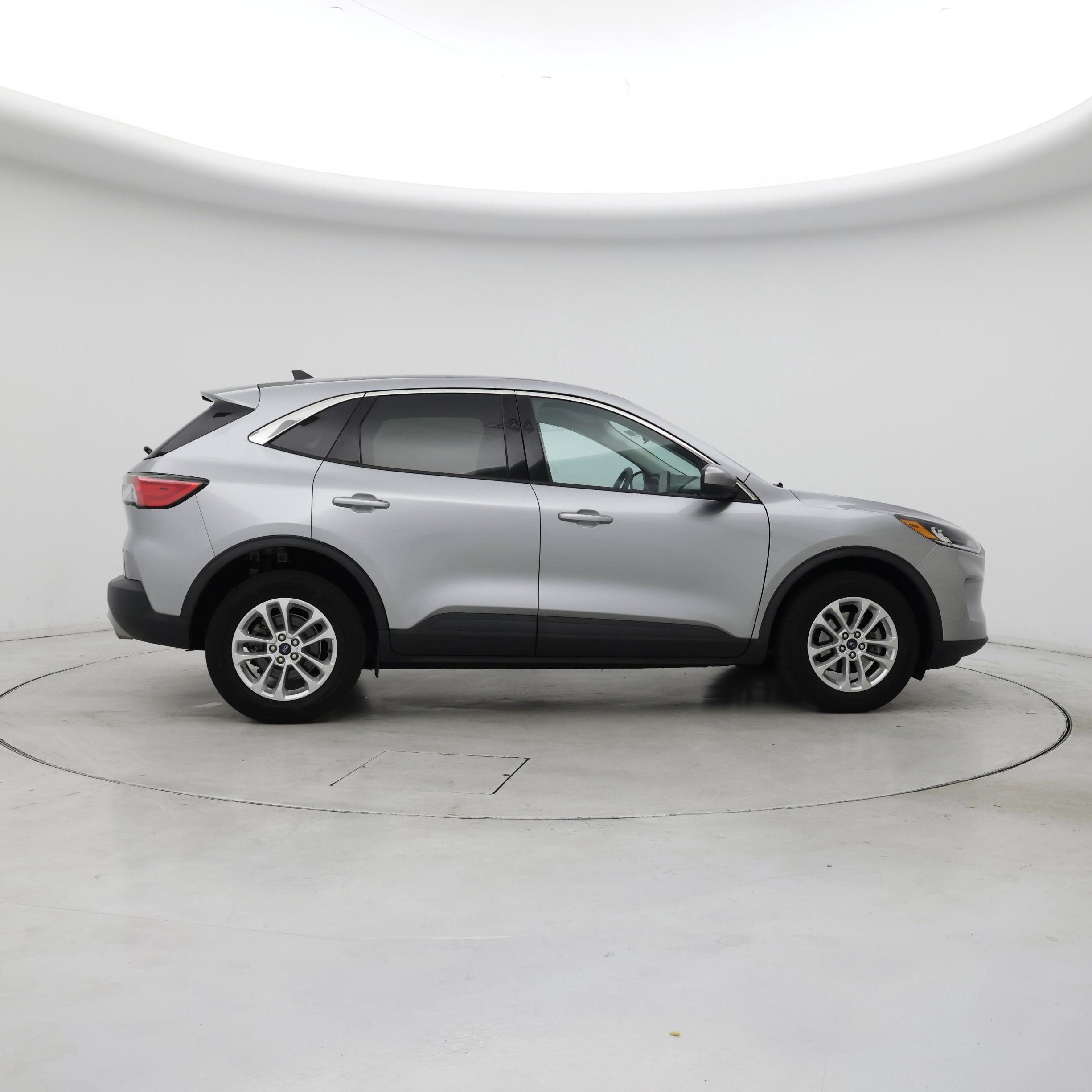 Thumbnail: 2021 Ford Escape - 7