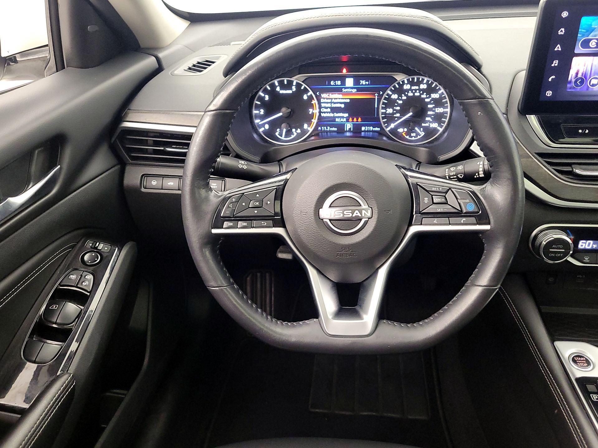 Thumbnail: 2023 Nissan Altima - 10