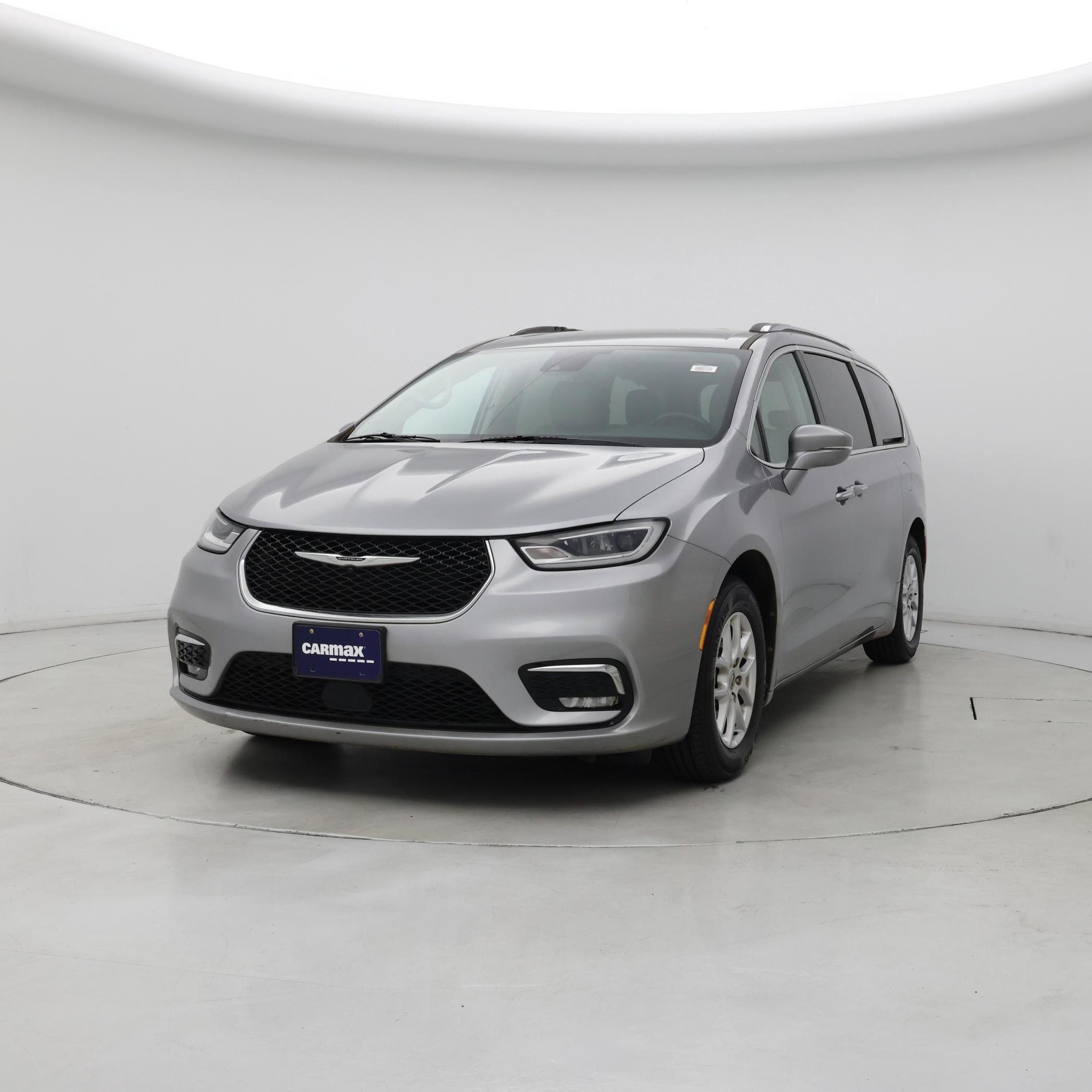 Thumbnail: 2021 Chrysler Pacifica - 4