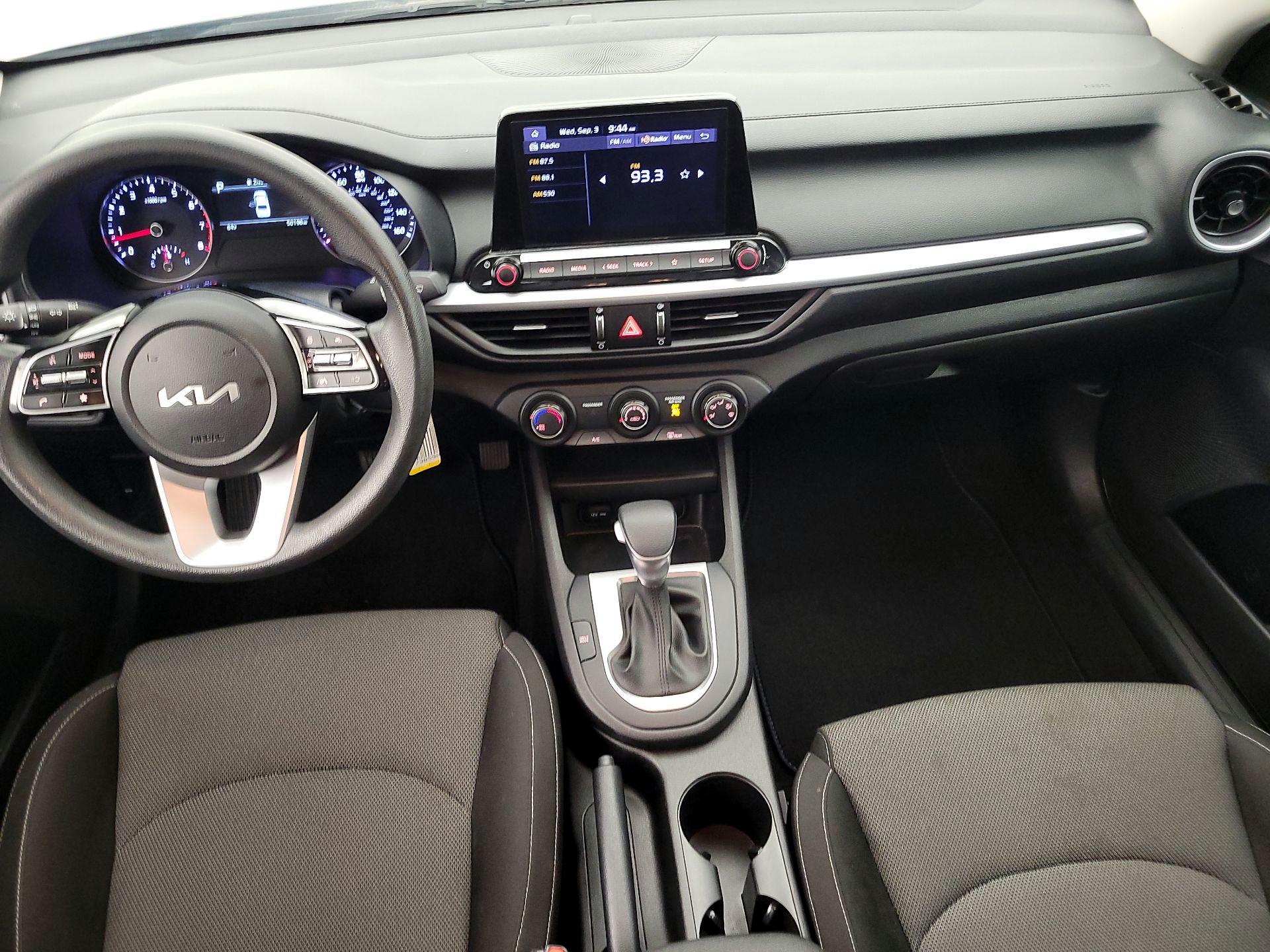 Thumbnail: 2023 Kia Forte - 9