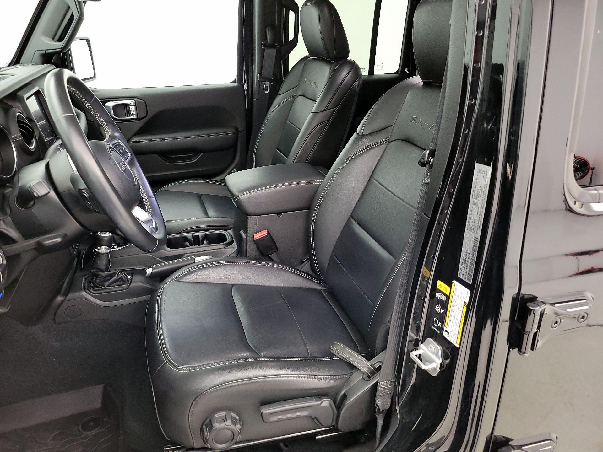 Thumbnail: 2022 Jeep Wrangler - 11