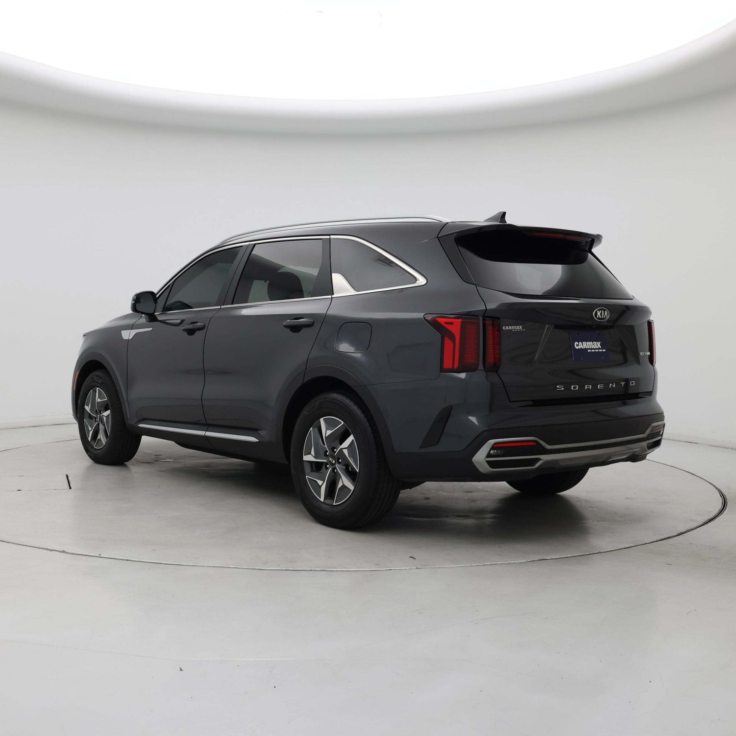 Thumbnail: 2021 Kia Sorento - 2