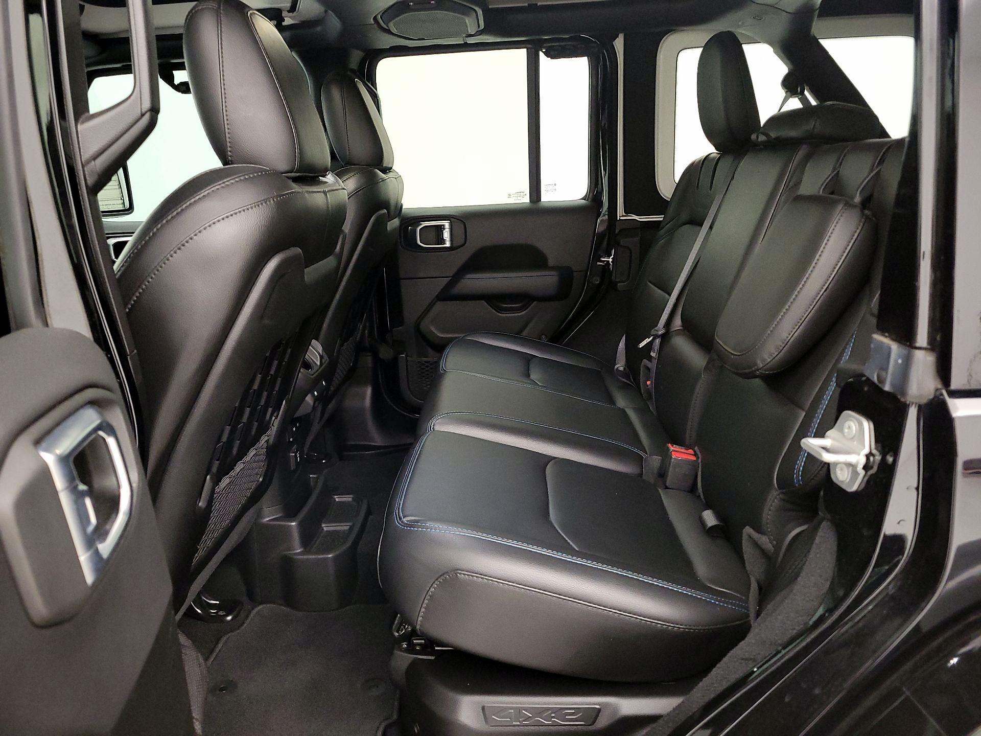 Thumbnail: 2021 Jeep Wrangler - 20
