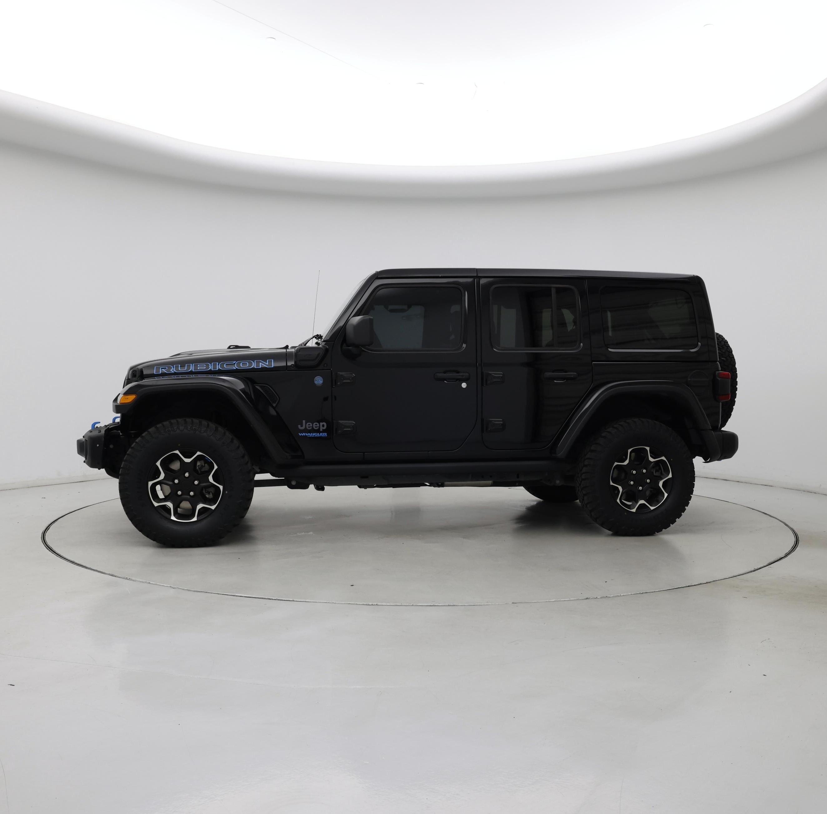 Thumbnail: 2021 Jeep Wrangler - 3