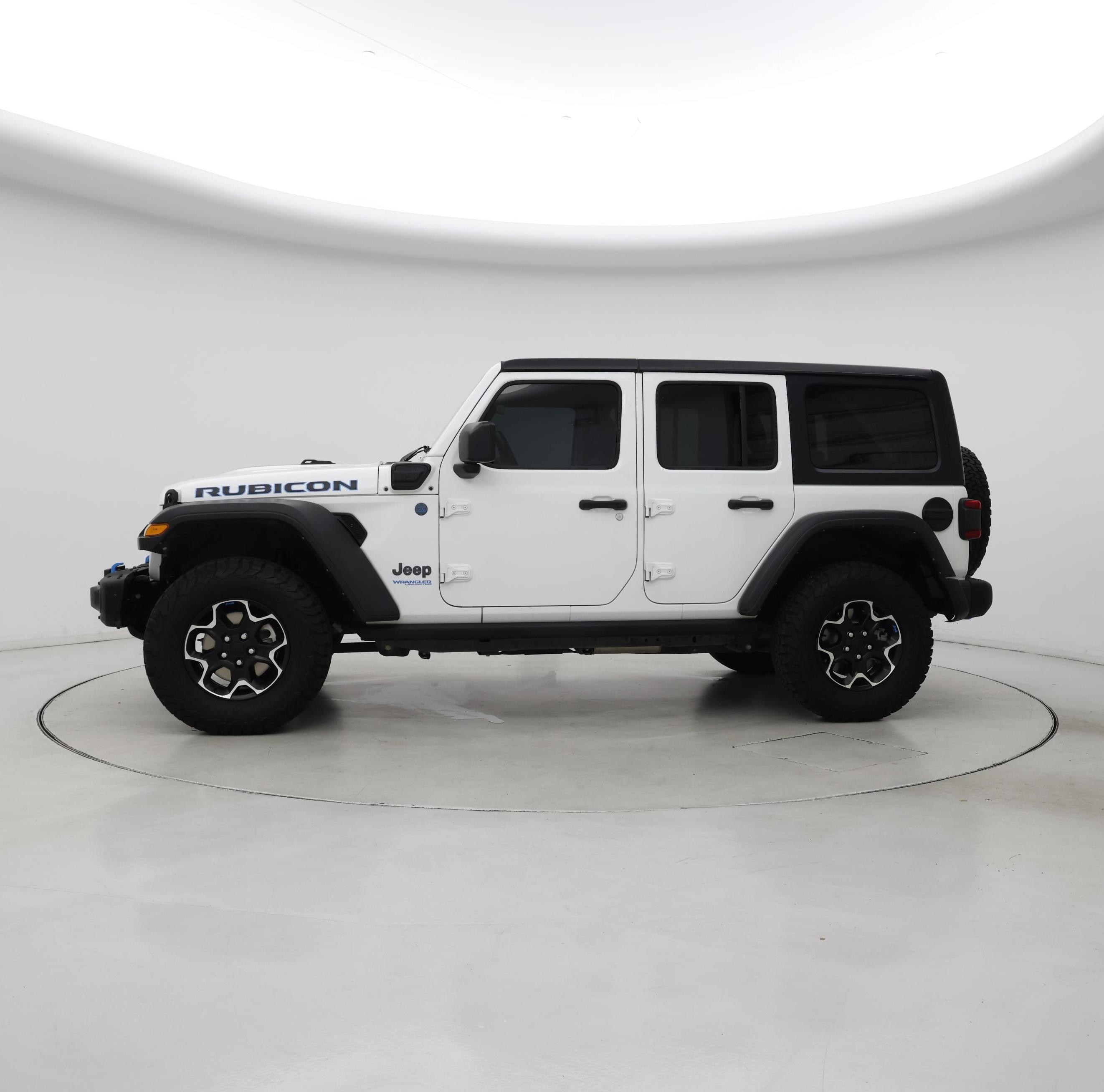 Thumbnail: 2022 Jeep Wrangler - 3