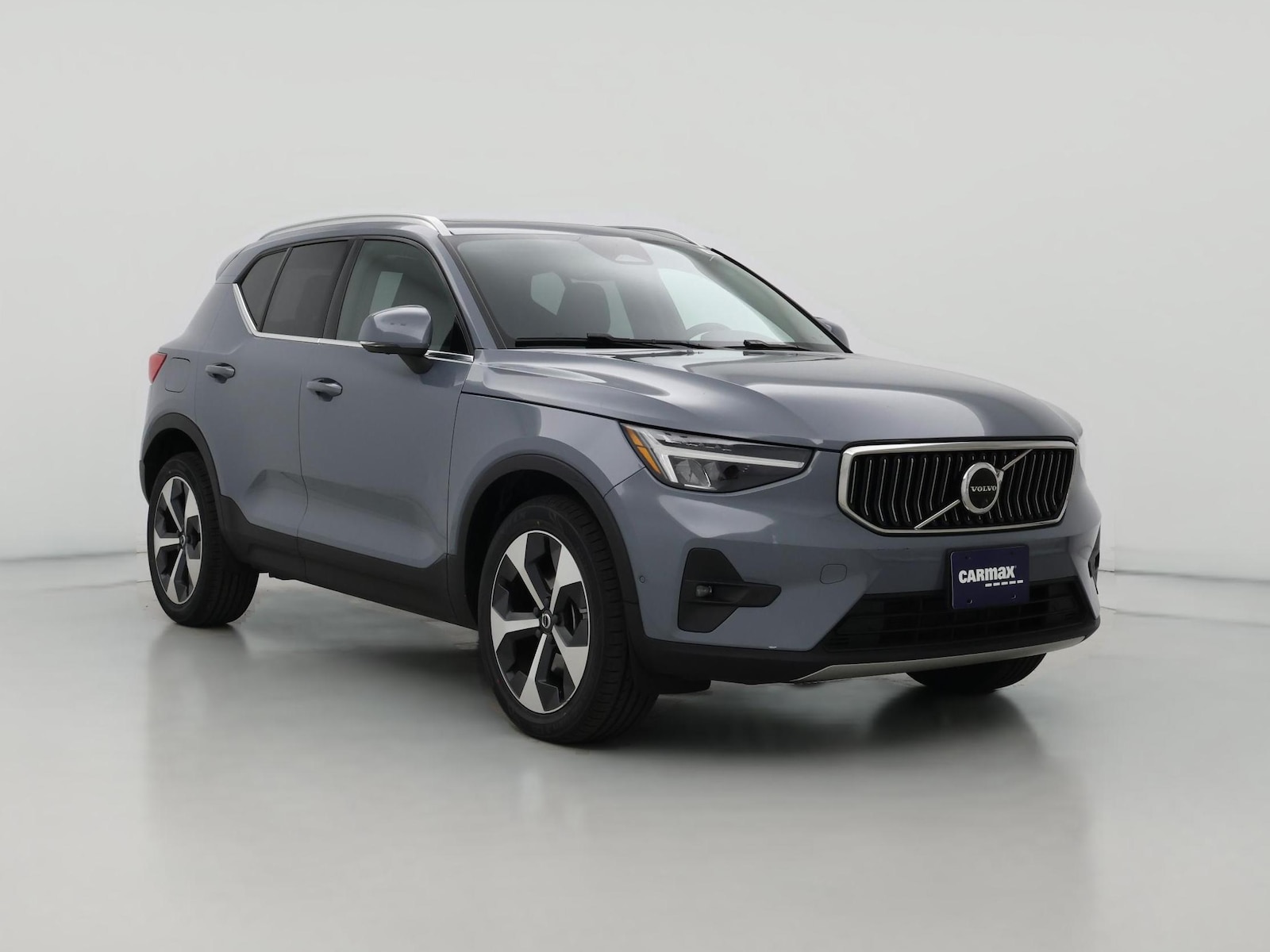 2023 Volvo XC40
