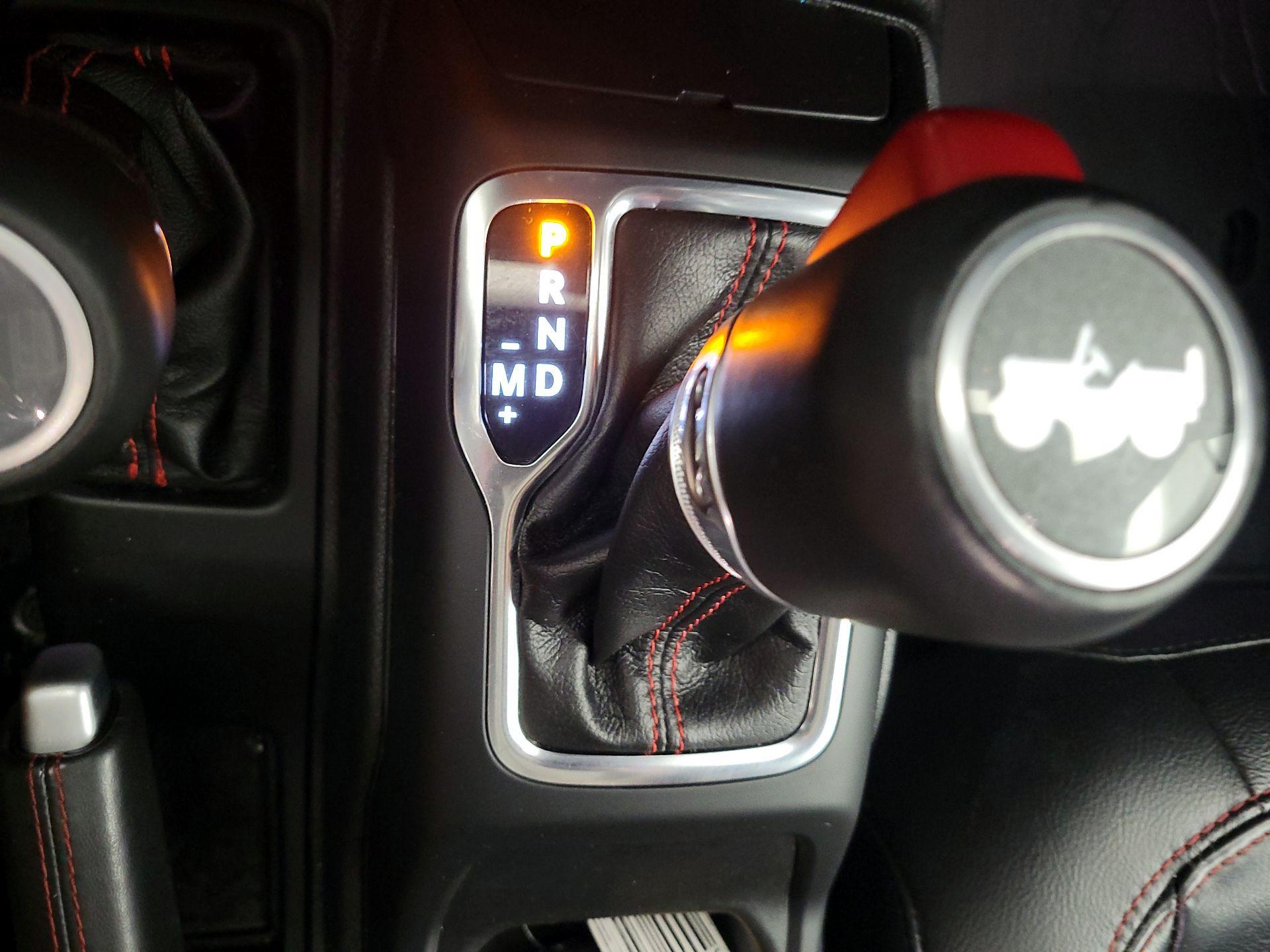 Thumbnail: 2022 Jeep Wrangler - 18