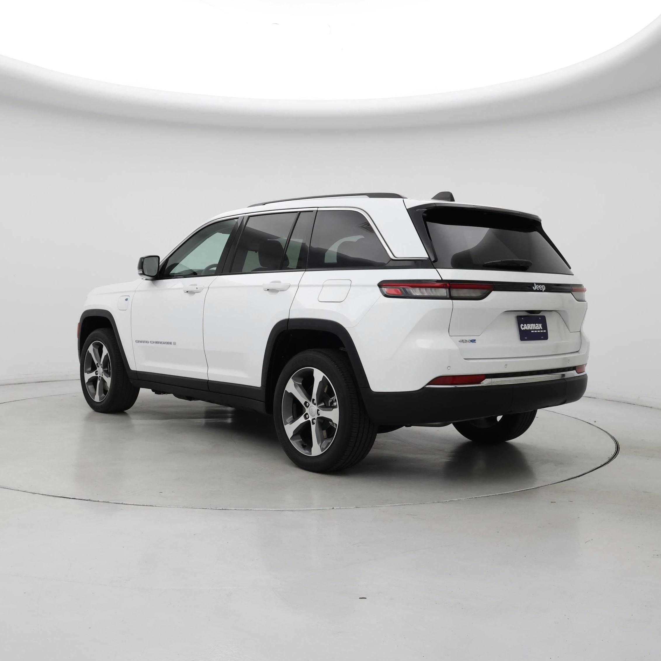 Thumbnail: 2023 Jeep Grand Cherokee - 2