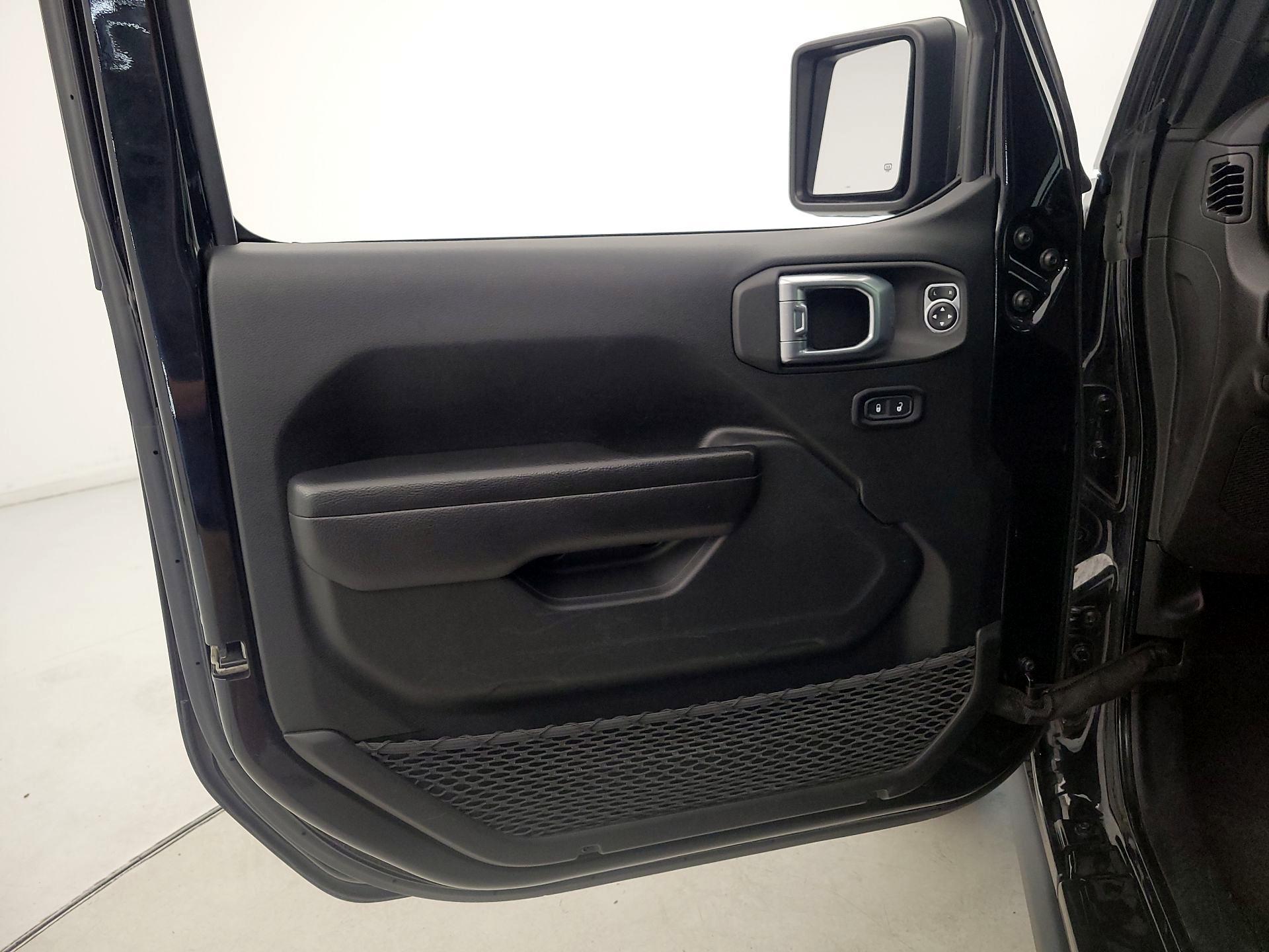 Thumbnail: 2023 Jeep Wrangler - 12