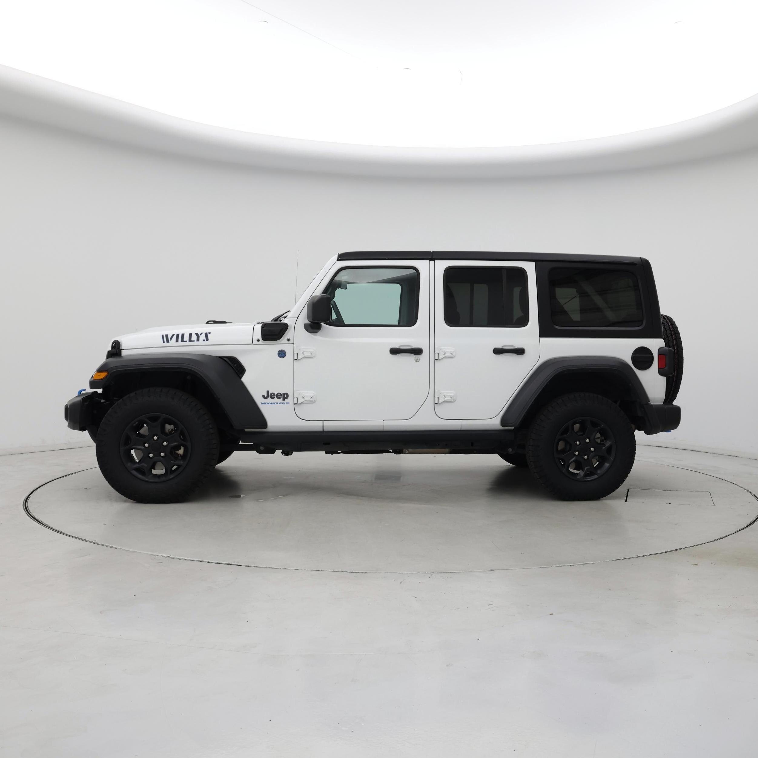 Thumbnail: 2023 Jeep Wrangler - 3