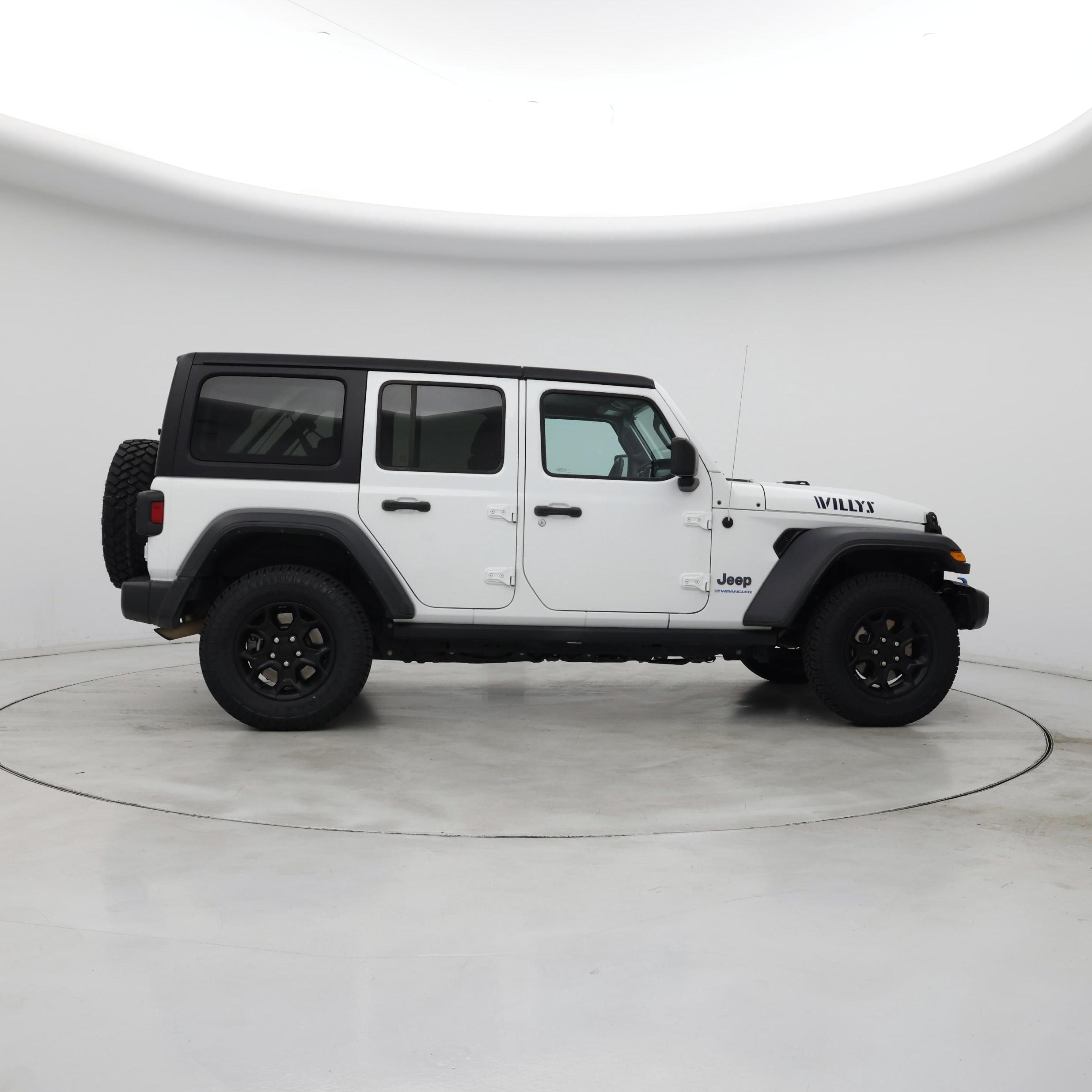 Thumbnail: 2023 Jeep Wrangler - 7