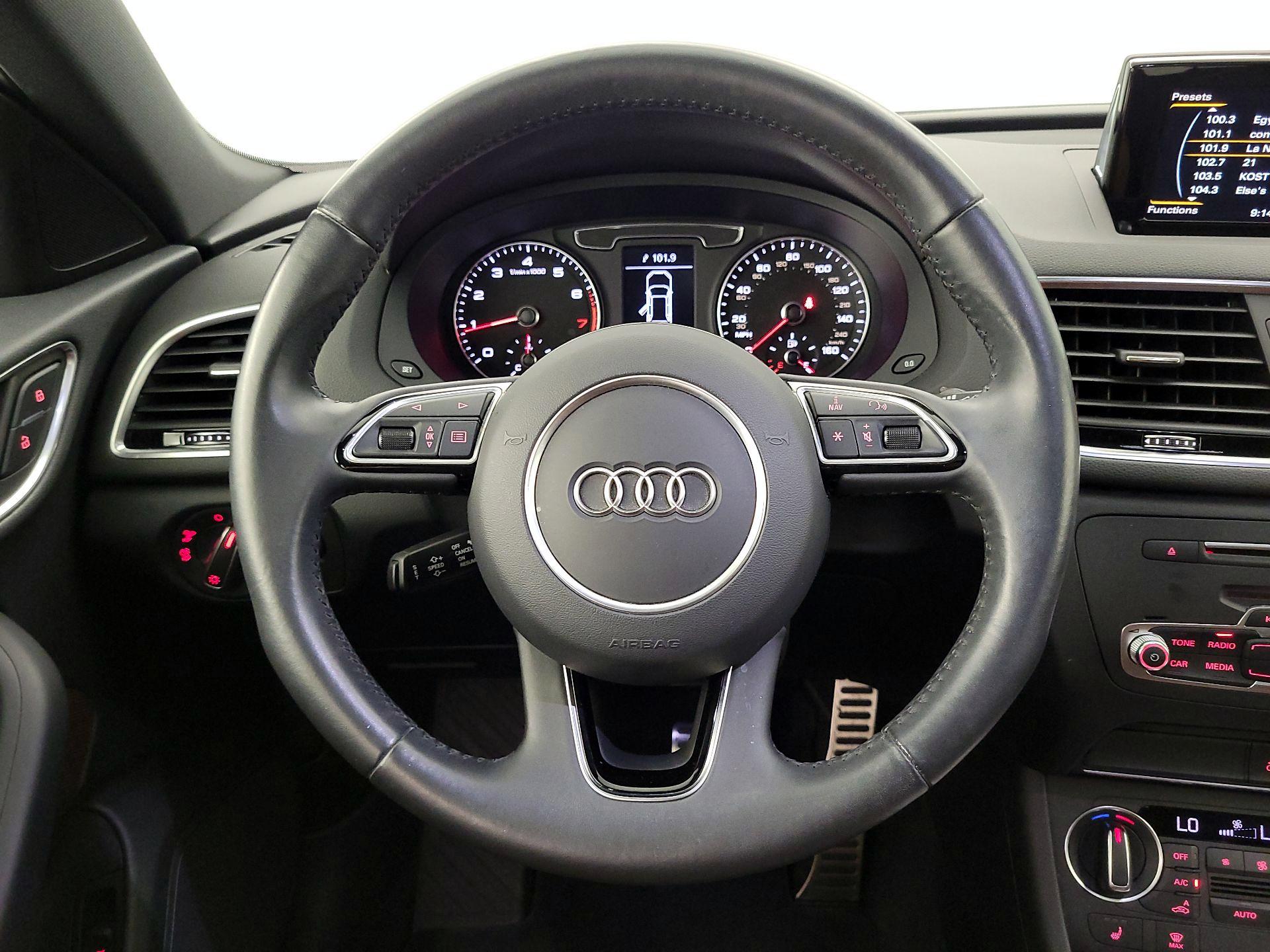 Thumbnail: 2018 Audi Q3 - 10