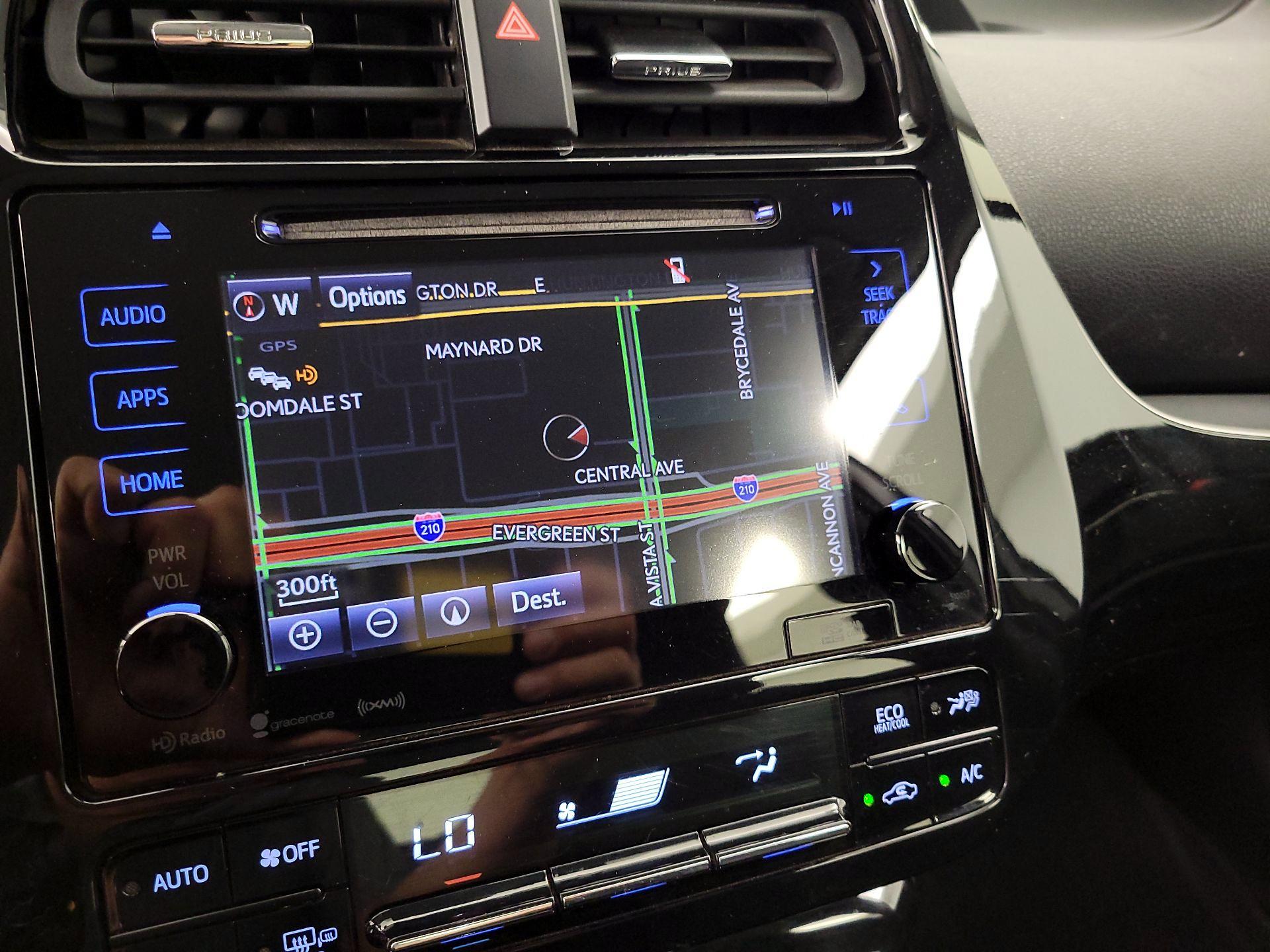 Thumbnail: 2018 Toyota Prius Prime - 14