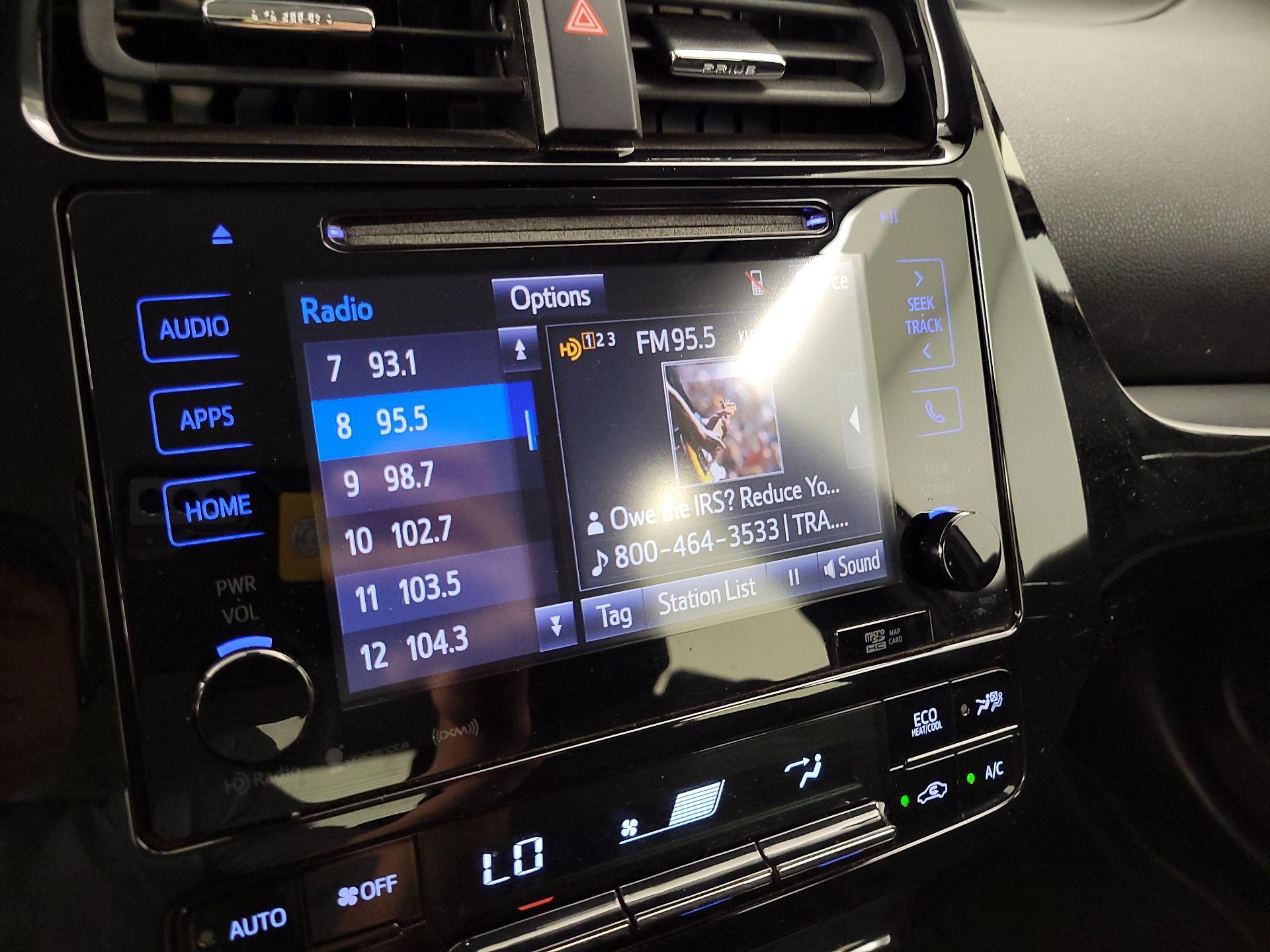 Thumbnail: 2018 Toyota Prius Prime - 16