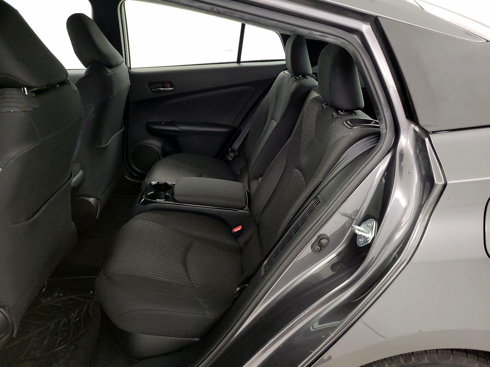 Thumbnail: 2018 Toyota Prius Prime - 20