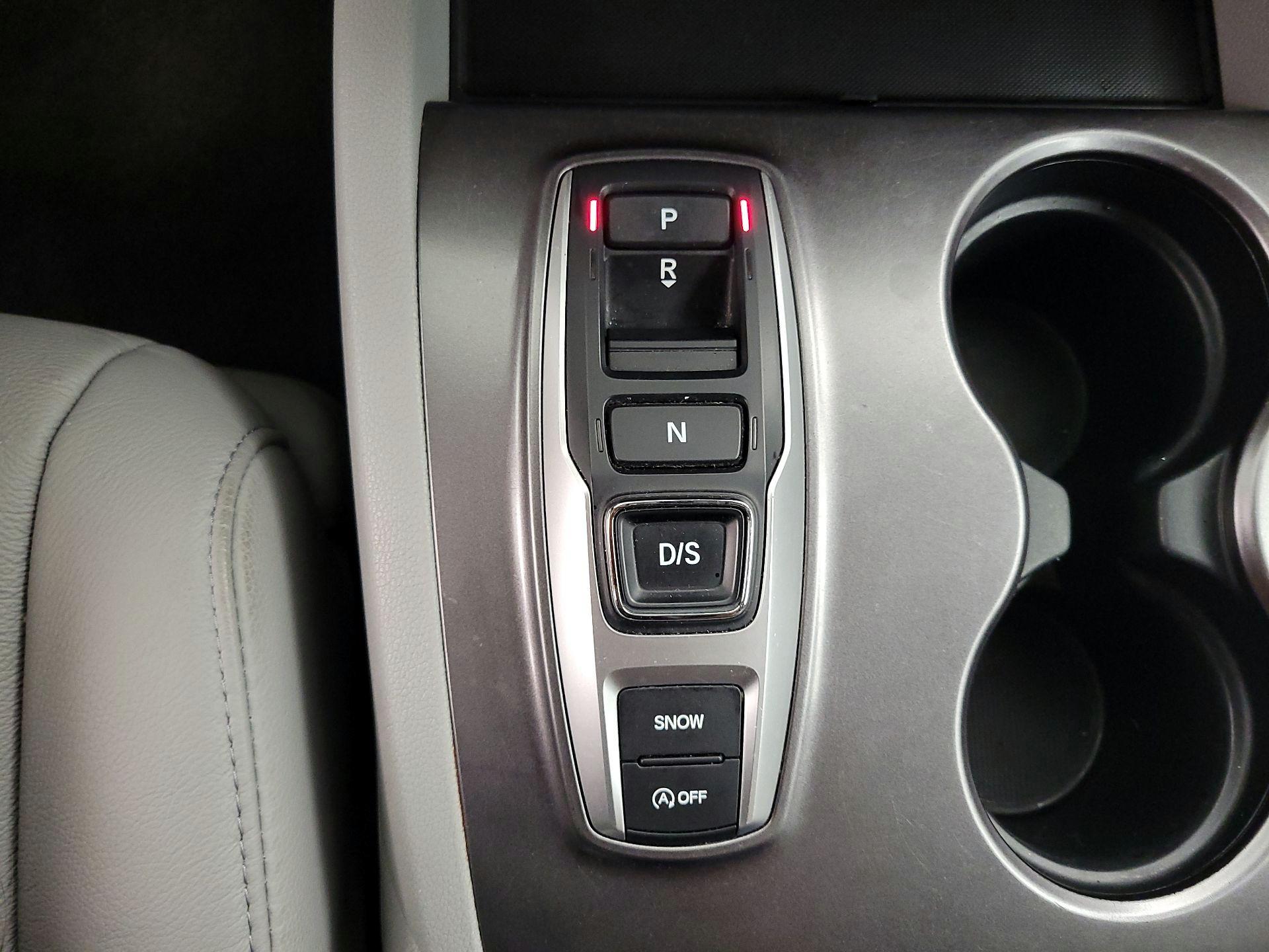 Thumbnail: 2021 Honda Pilot - 17