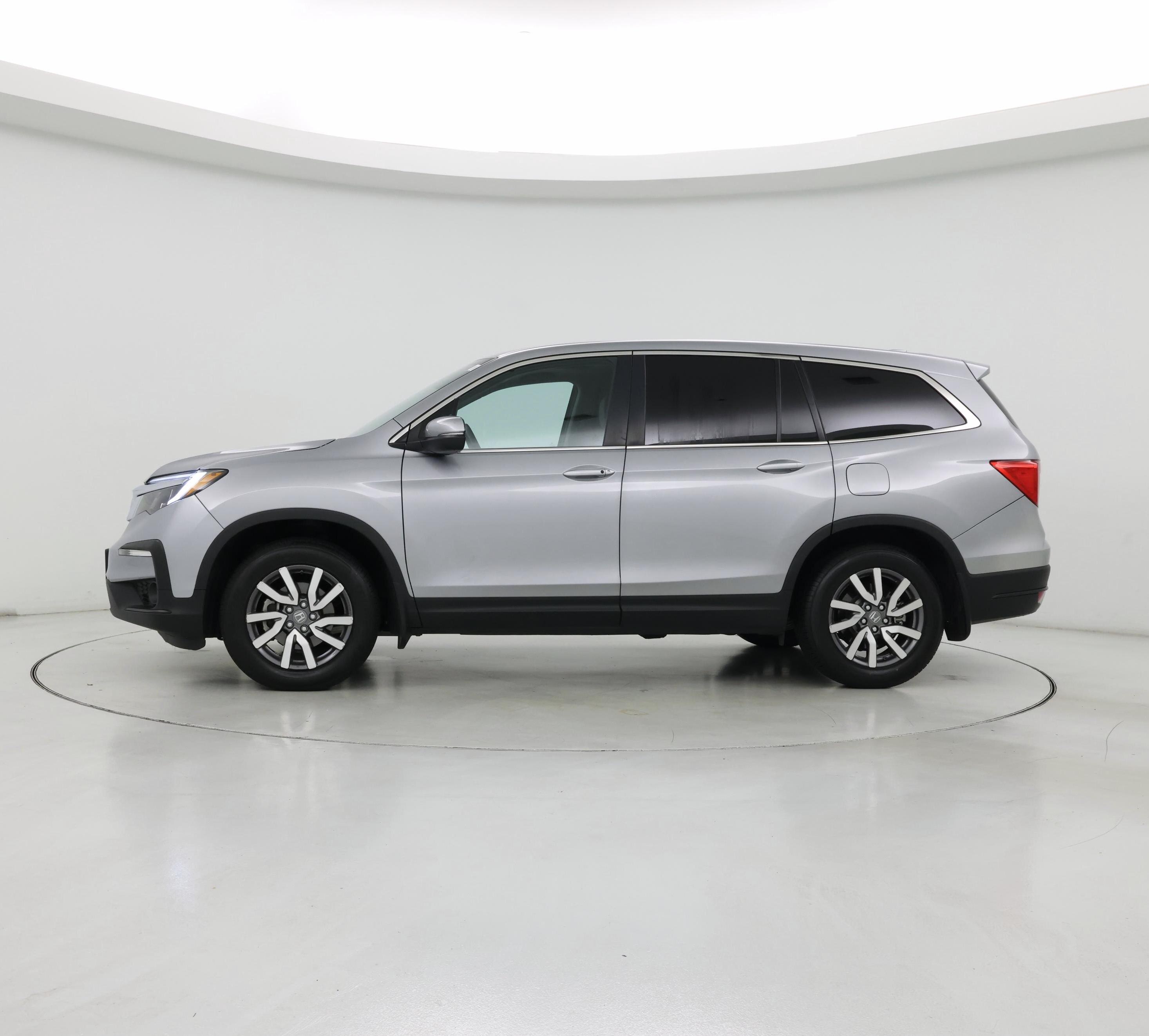 Thumbnail: 2021 Honda Pilot - 3