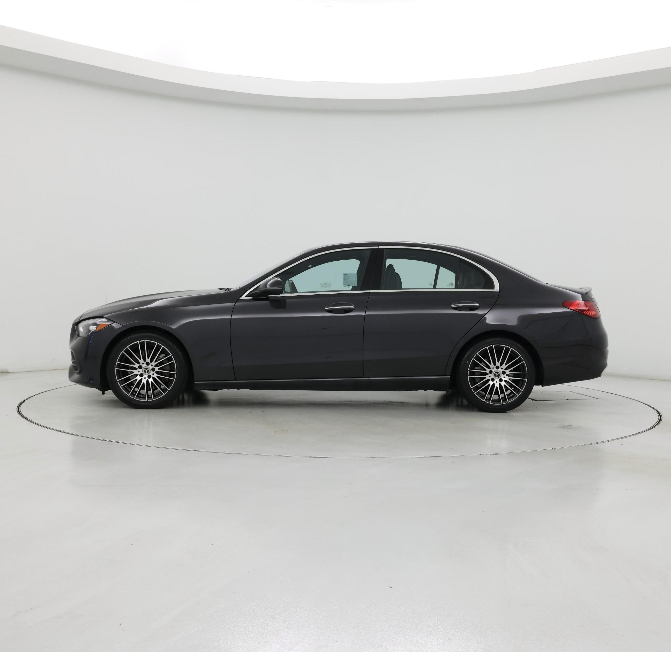 Thumbnail: 2023 Mercedes-Benz C-Class - 3