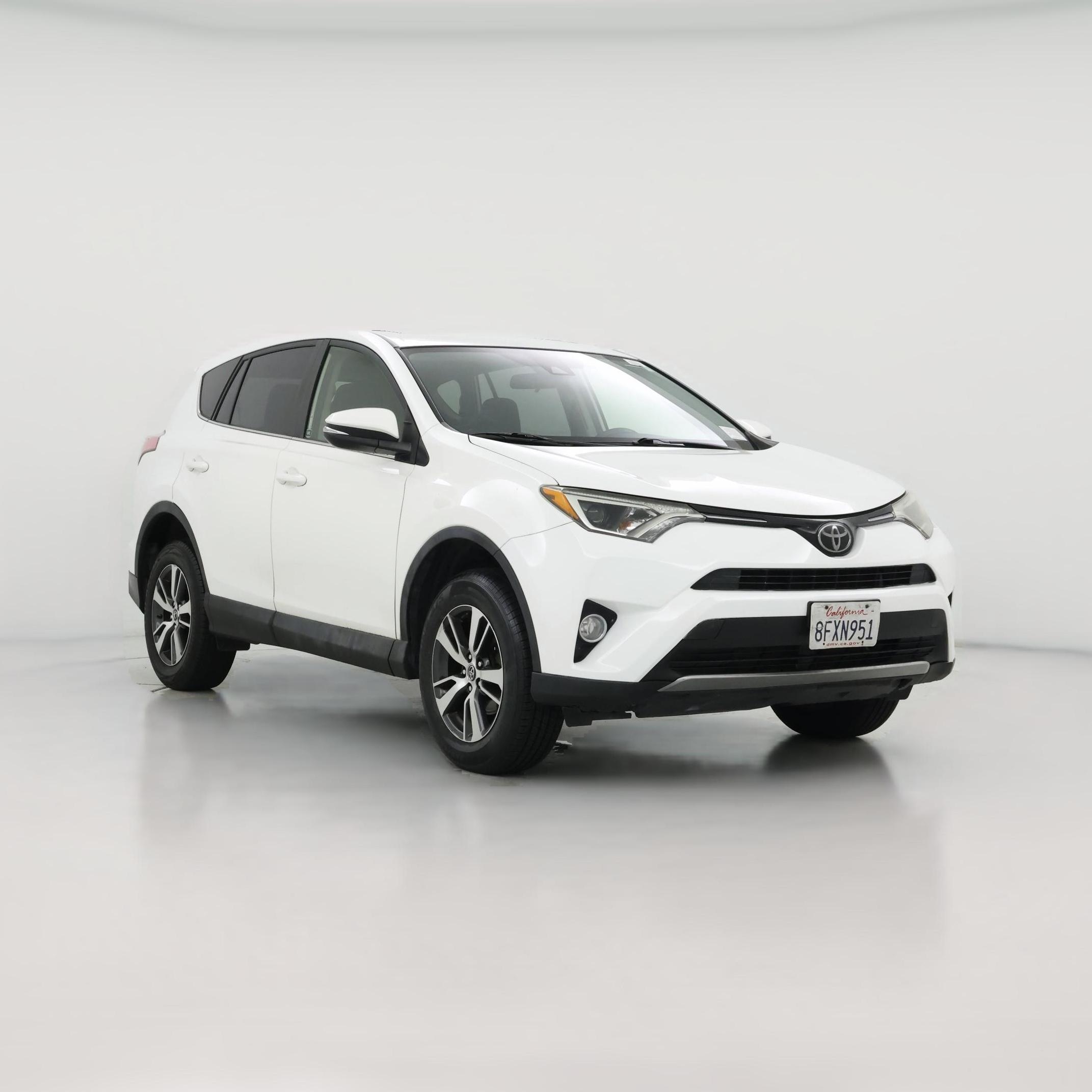 Thumbnail: 2018 Toyota RAV4 - 1
