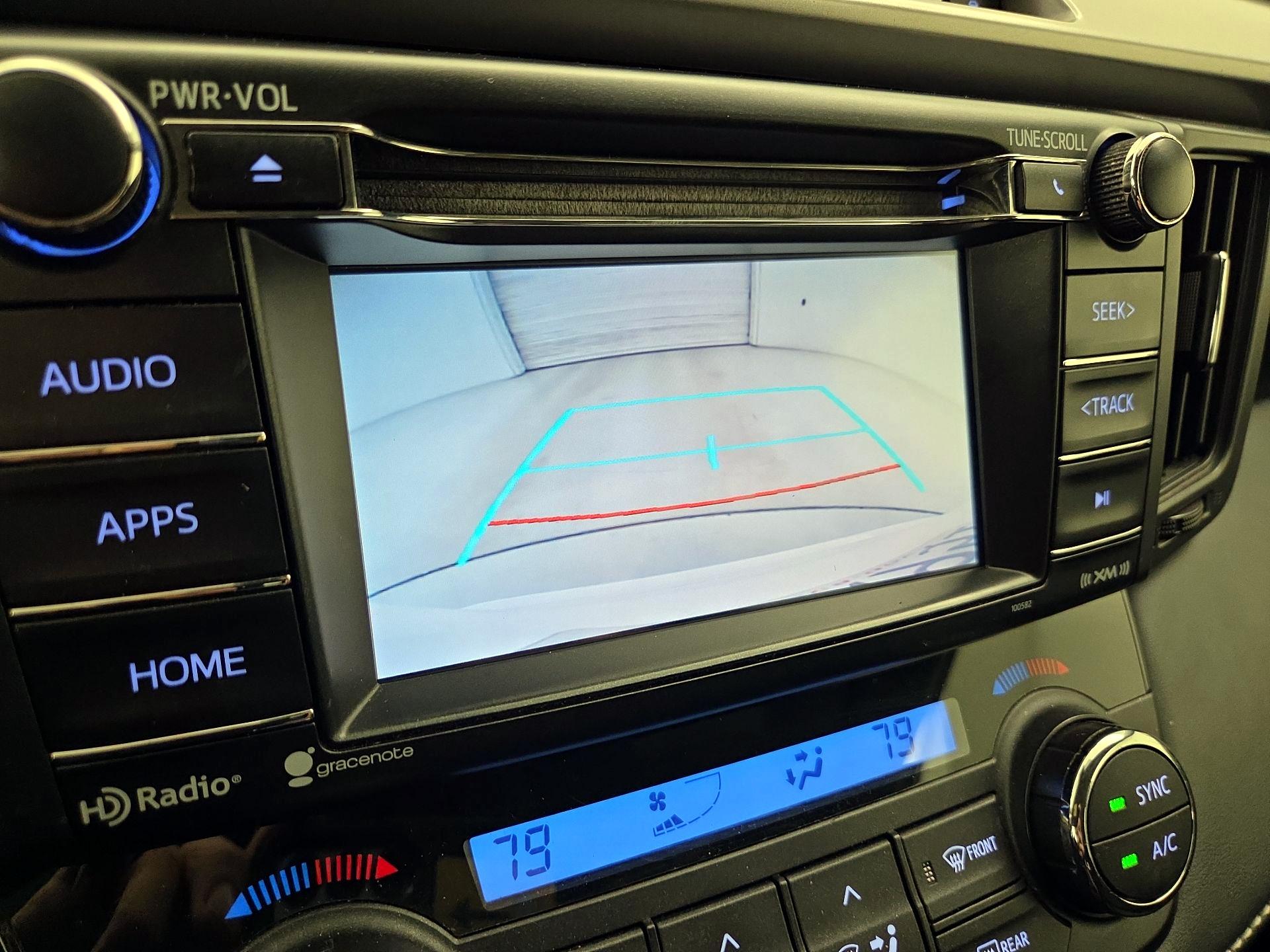 Thumbnail: 2018 Toyota RAV4 - 14