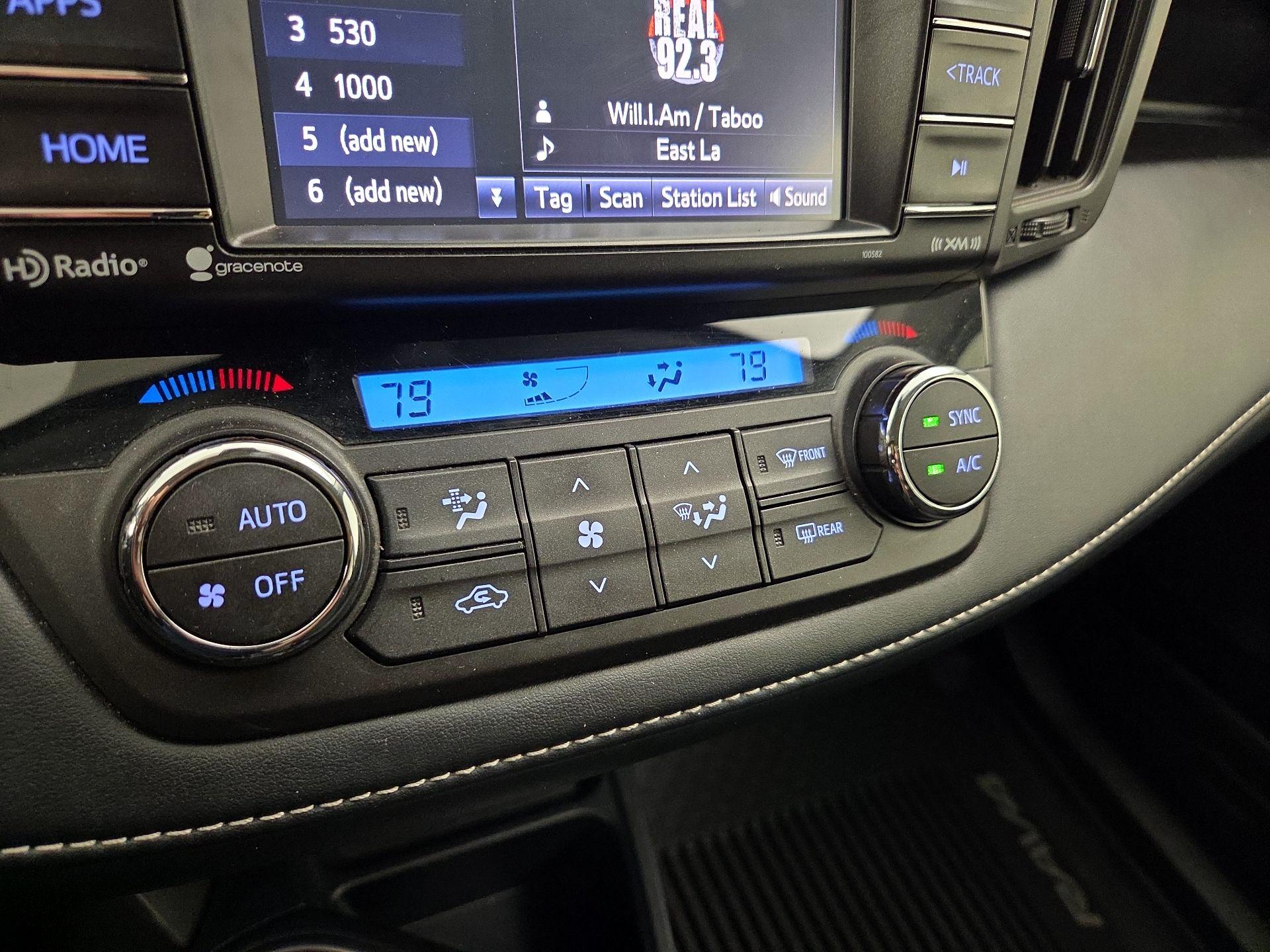 Thumbnail: 2018 Toyota RAV4 - 16