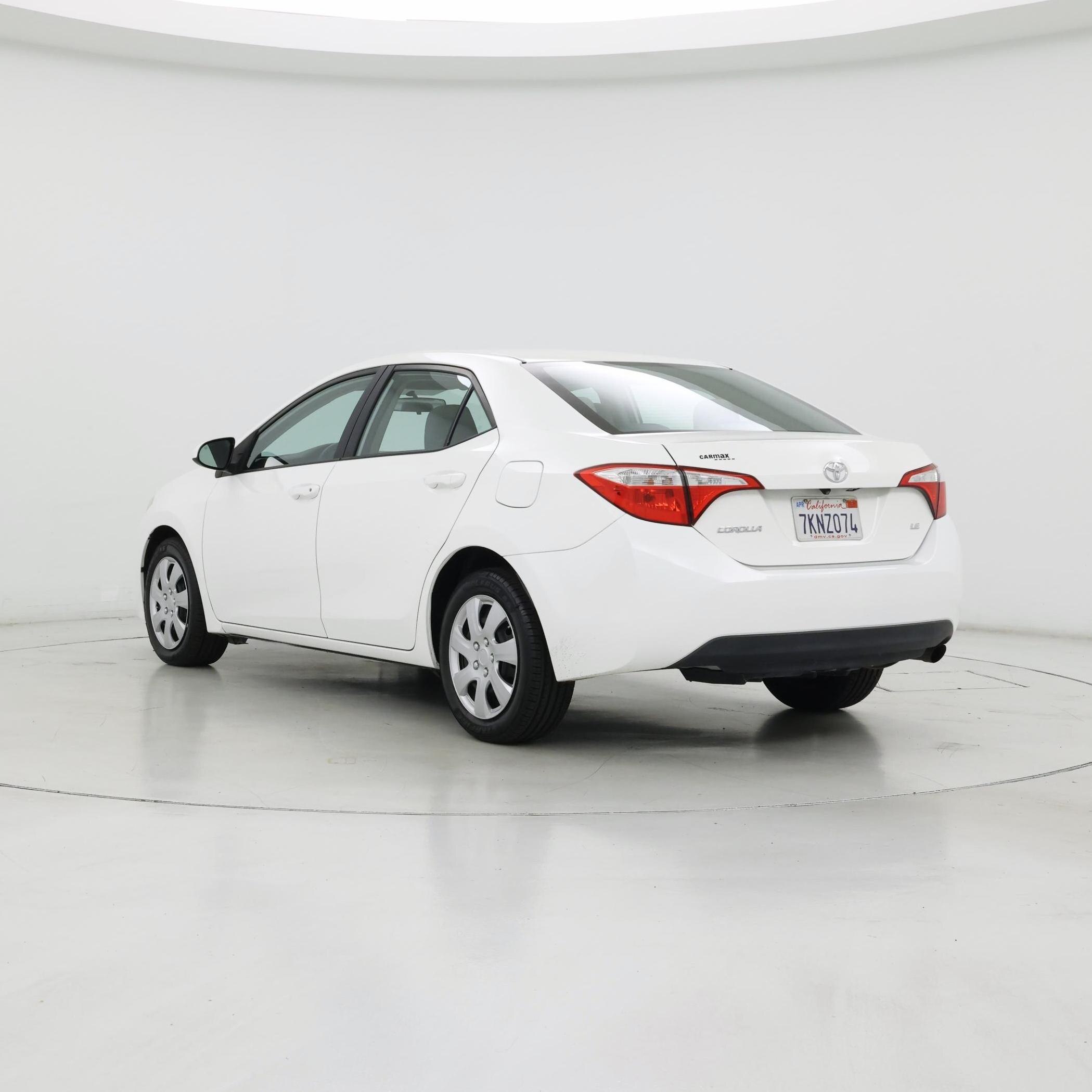 Thumbnail: 2015 Toyota Corolla - 2