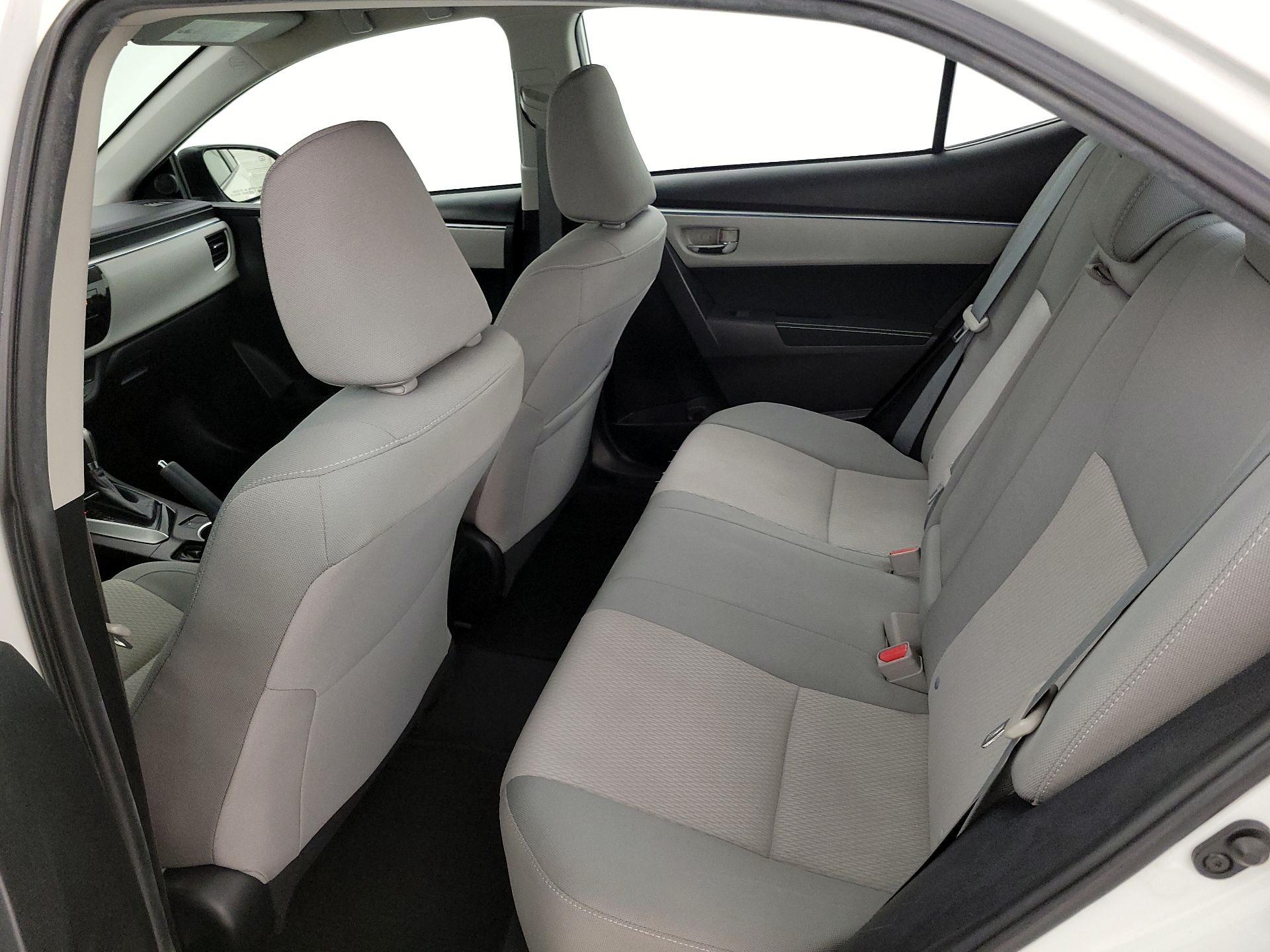 Thumbnail: 2015 Toyota Corolla - 19