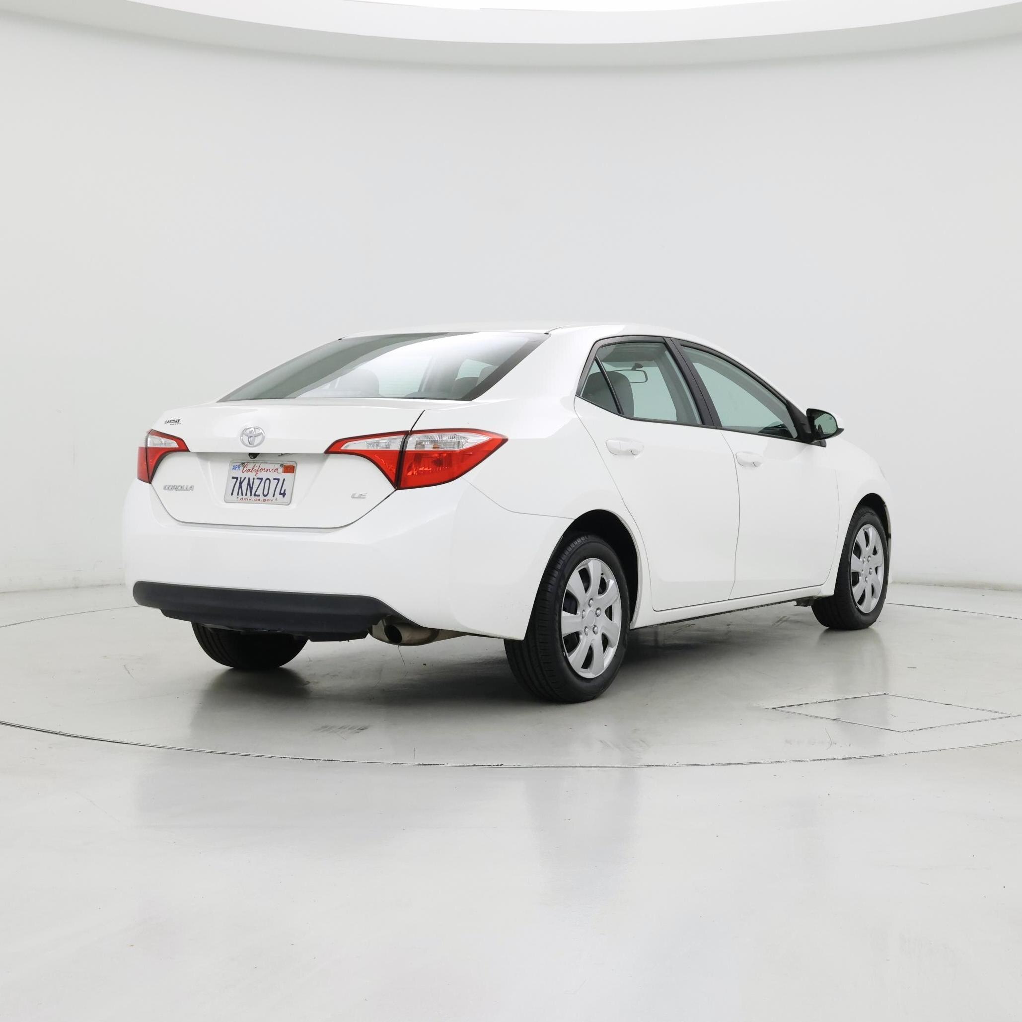 Thumbnail: 2015 Toyota Corolla - 8