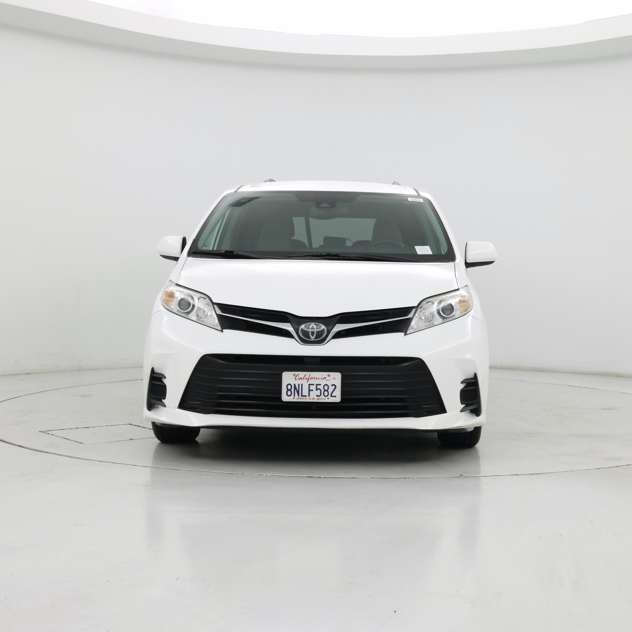 Thumbnail: 2020 Toyota Sienna - 5