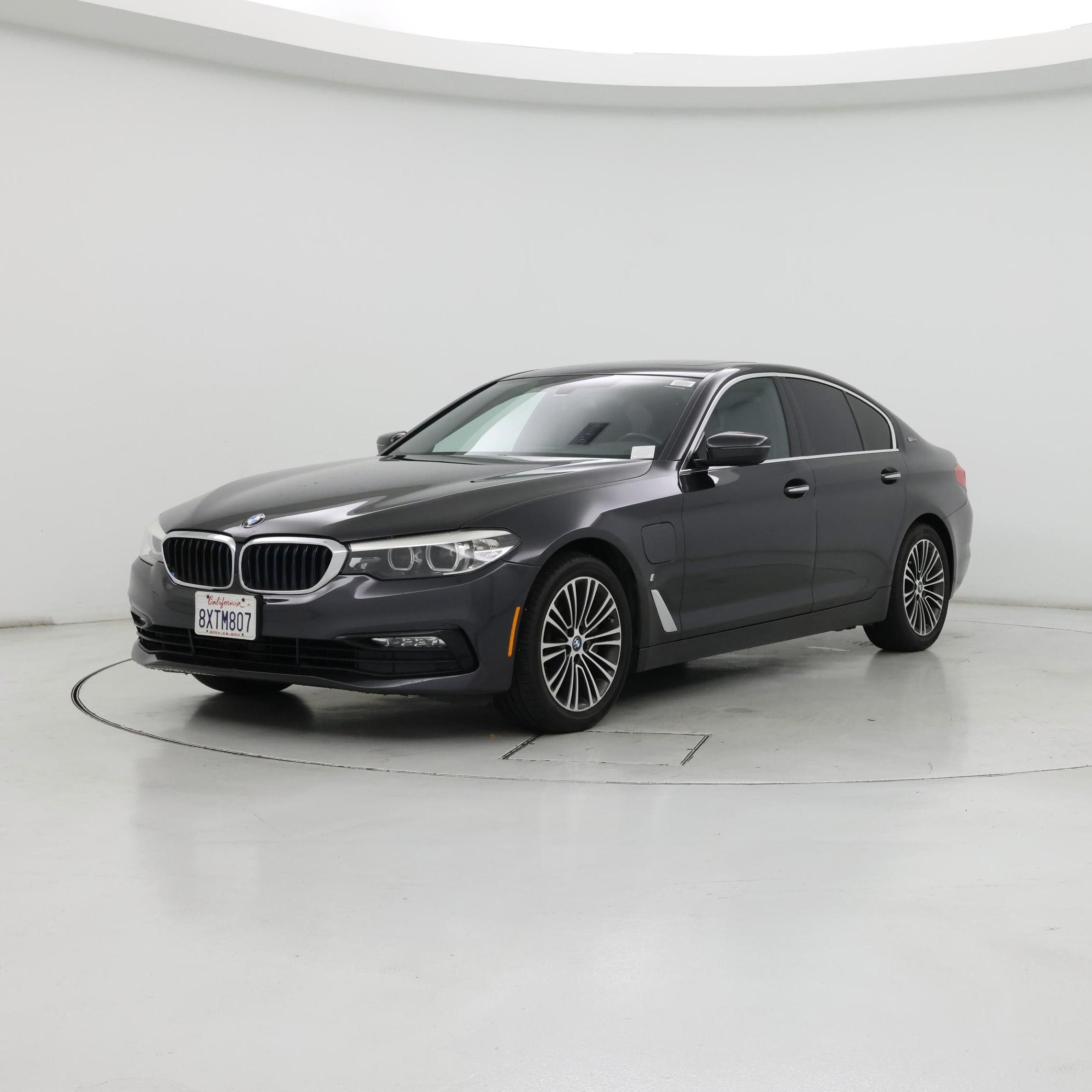 Thumbnail: 2018 BMW 5 Series - 4