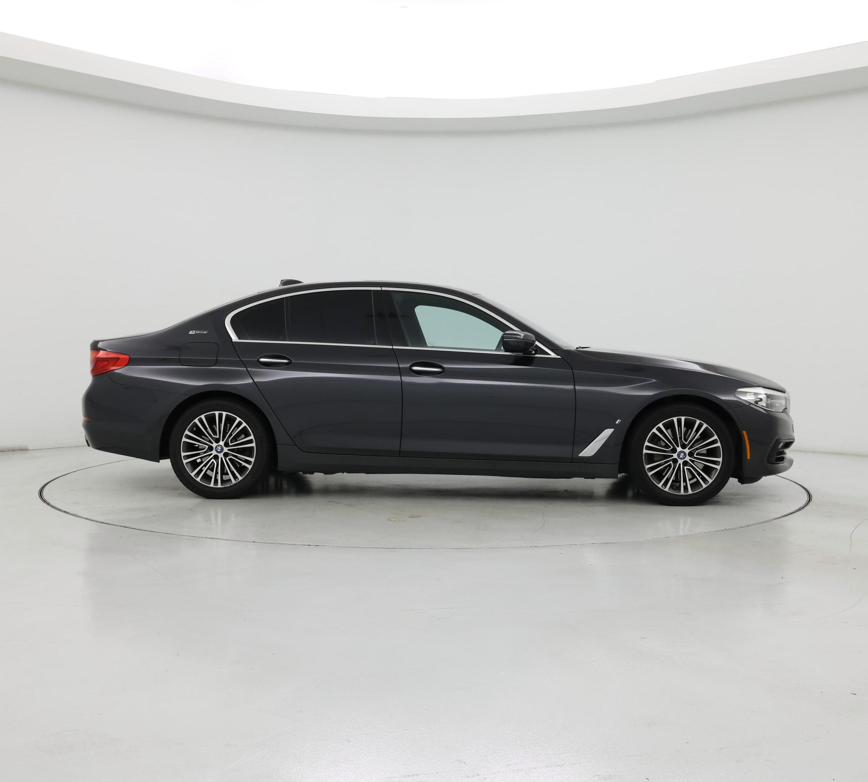 Thumbnail: 2018 BMW 5 Series - 7