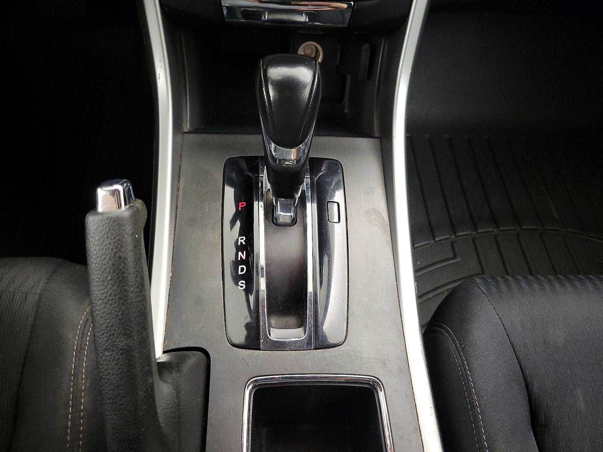 Thumbnail: 2014 Honda Accord - 17