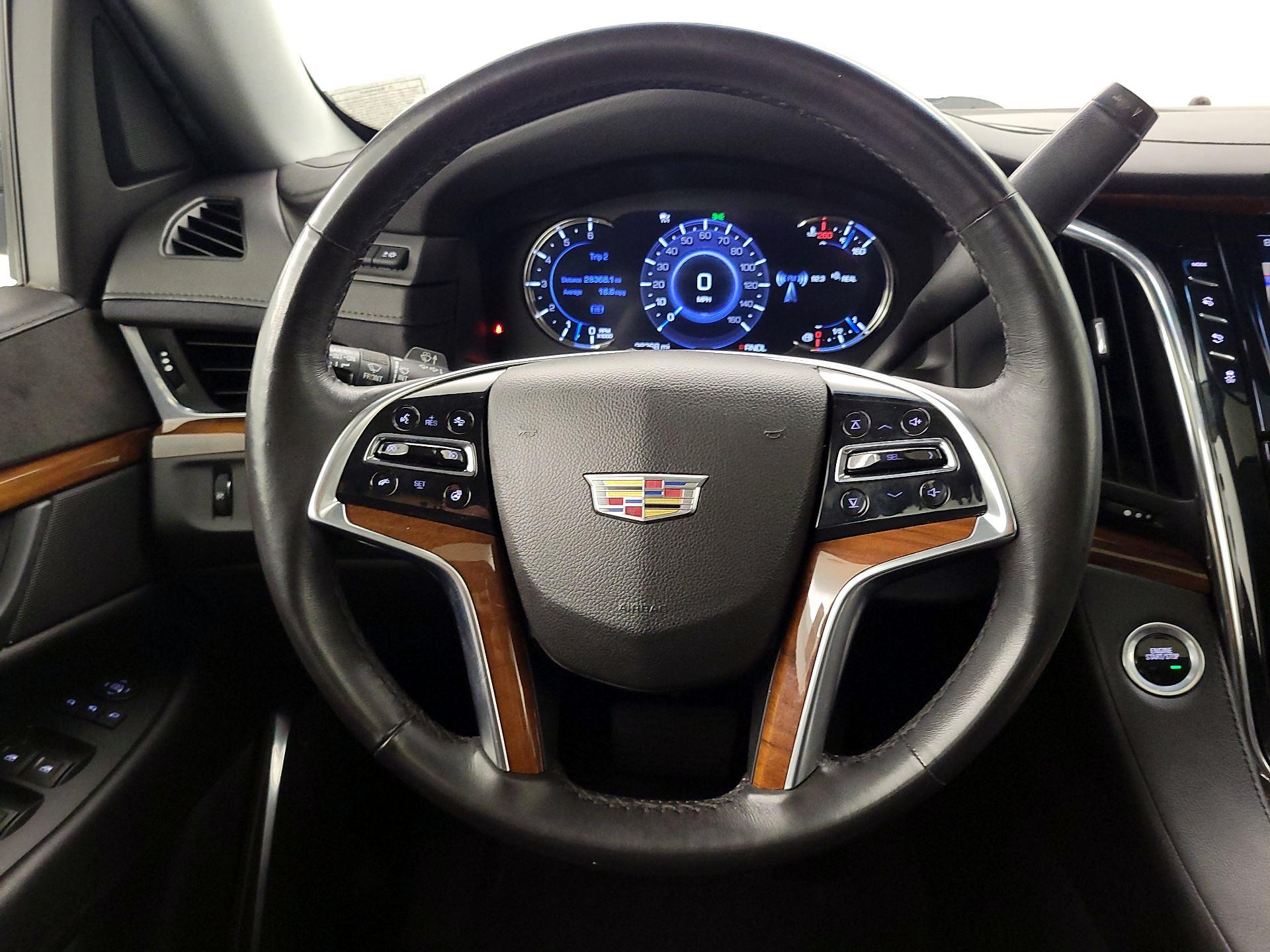 Thumbnail: 2017 Cadillac Escalade - 10