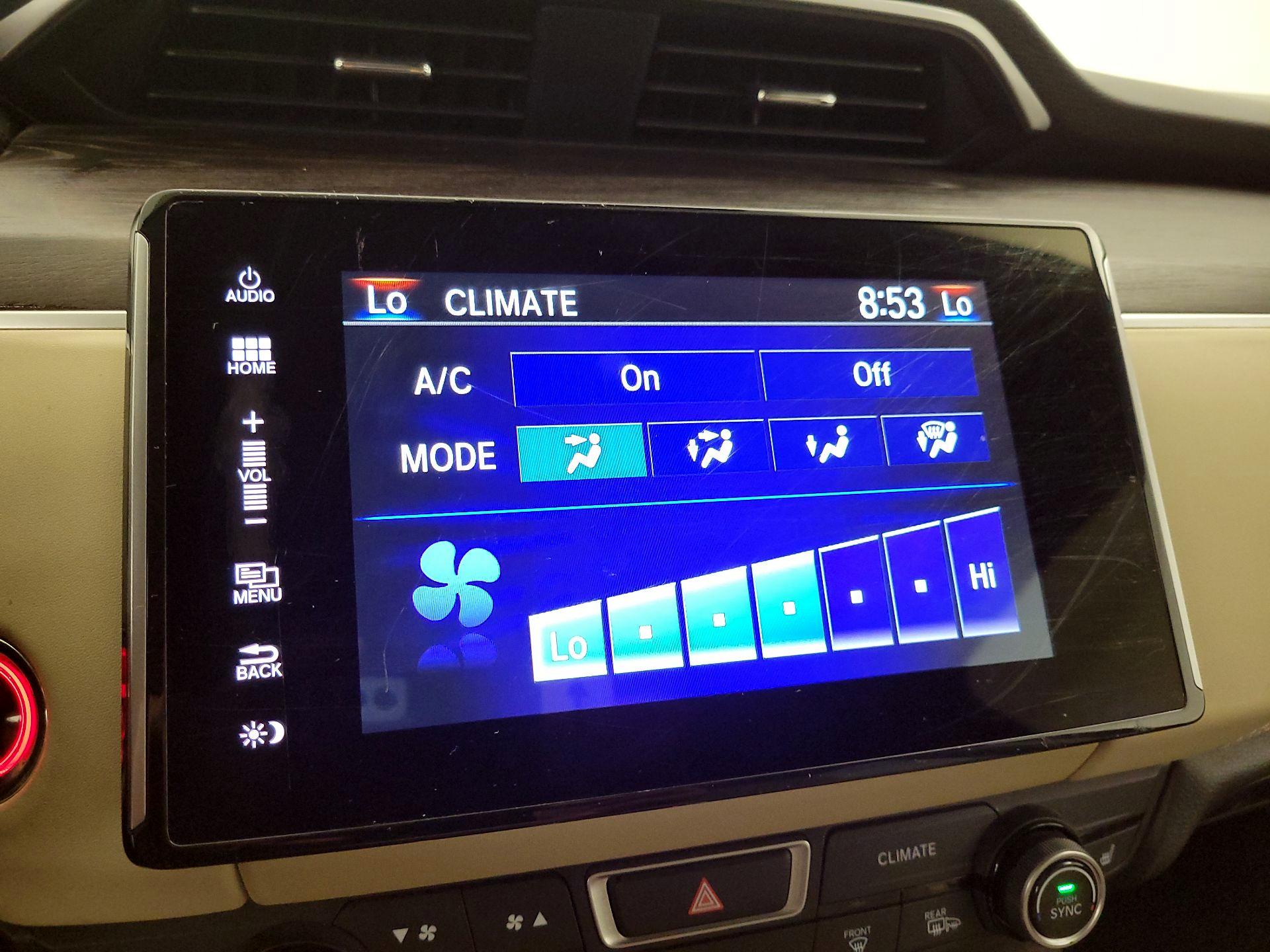 Thumbnail: 2018 Honda Clarity - 16