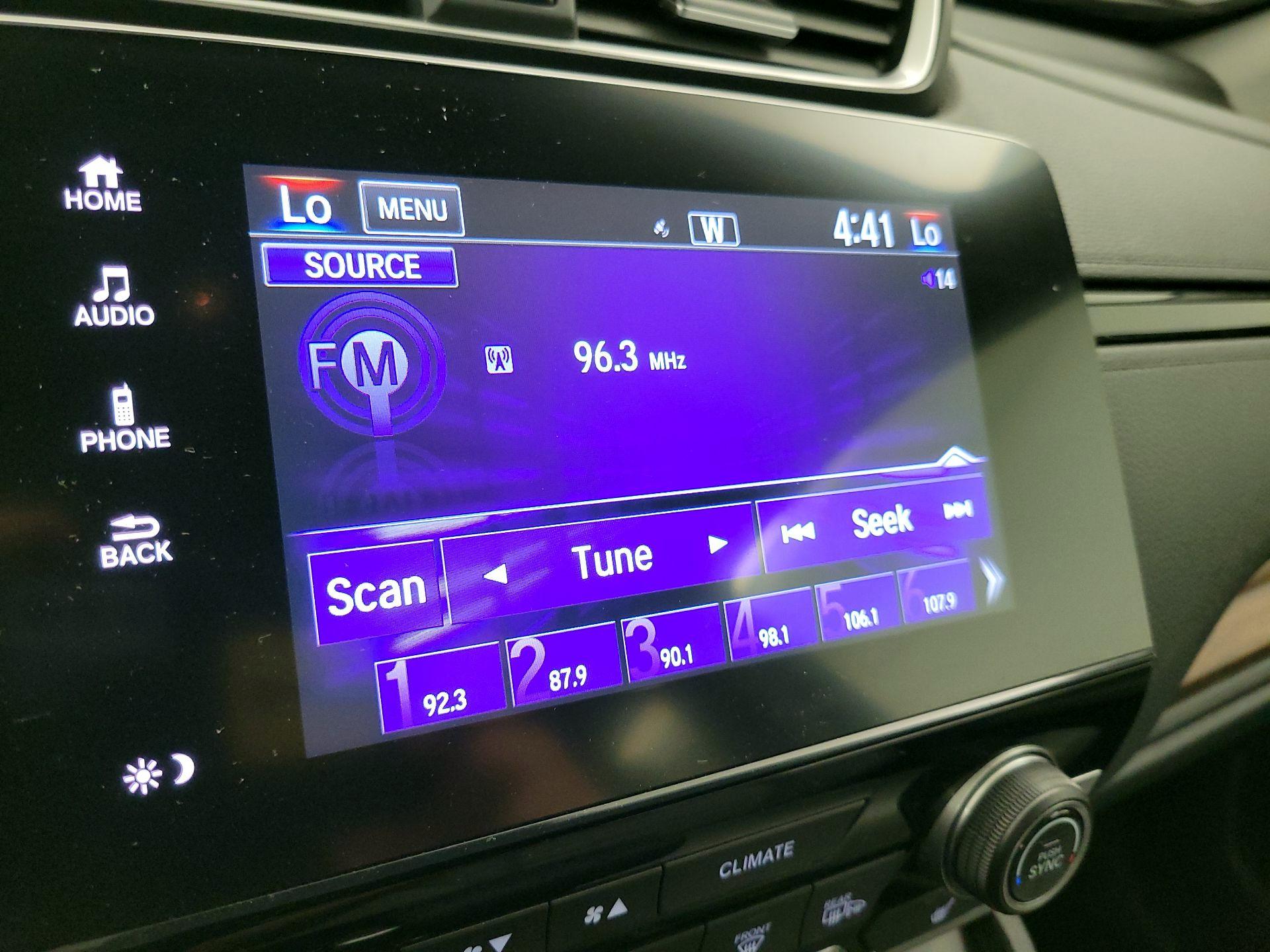 Thumbnail: 2019 Honda CR-V - 15