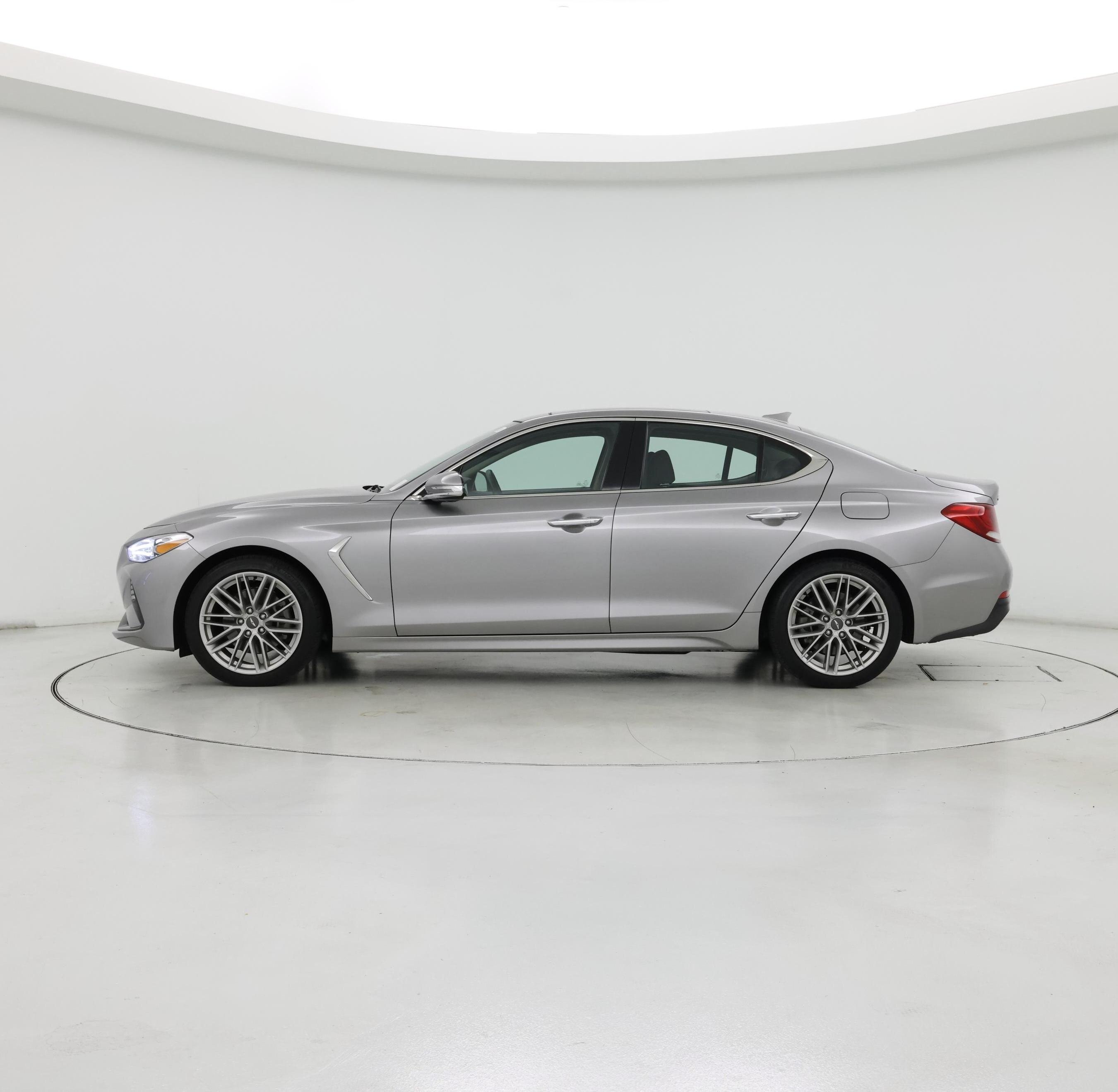 Thumbnail: 2020 Genesis G70 - 3