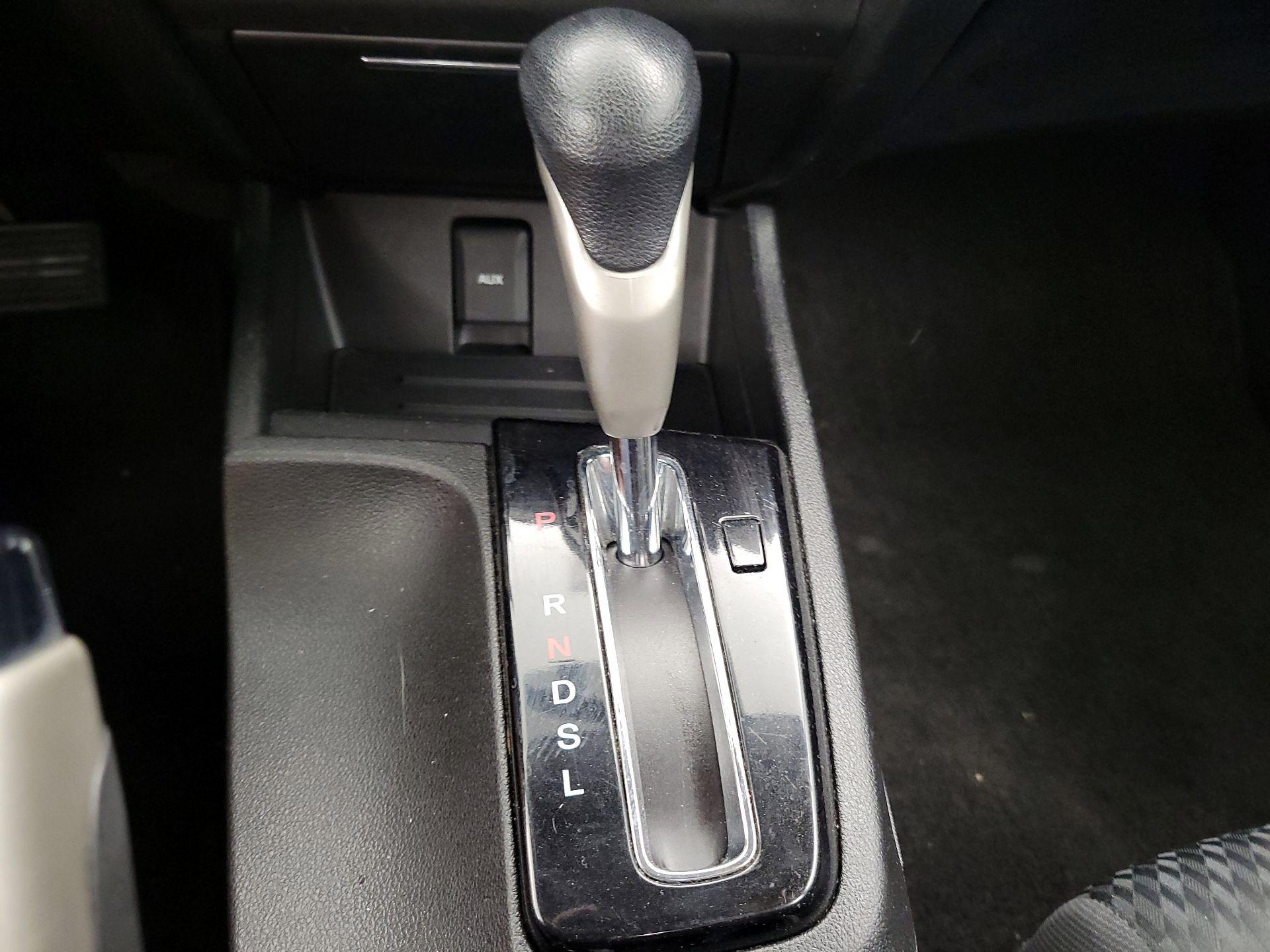 Thumbnail: 2015 Honda Civic - 17