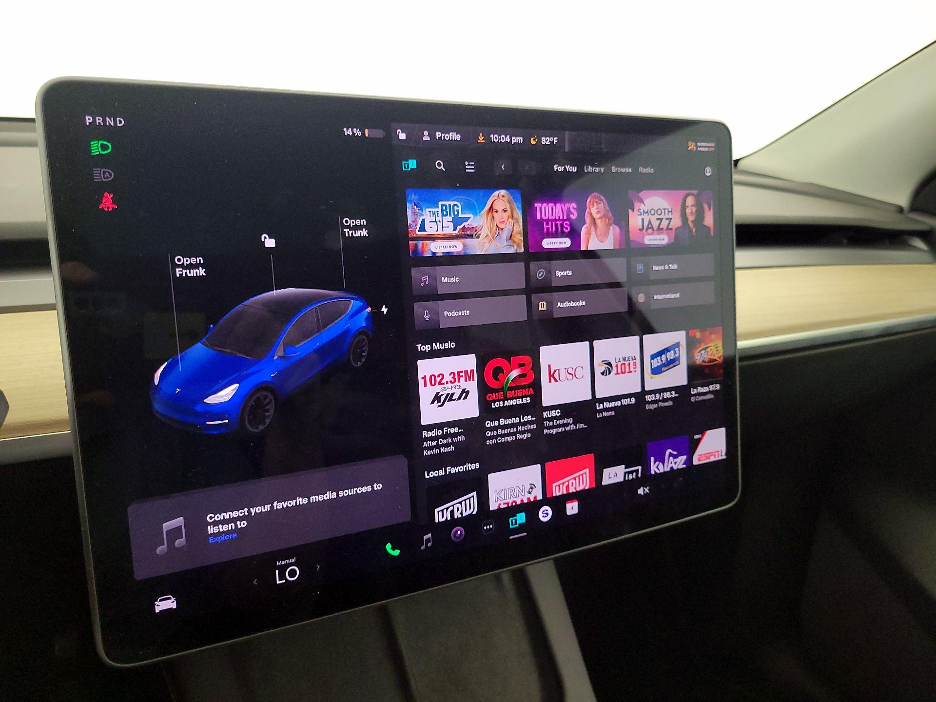 Thumbnail: 2022 Tesla Model Y - 15
