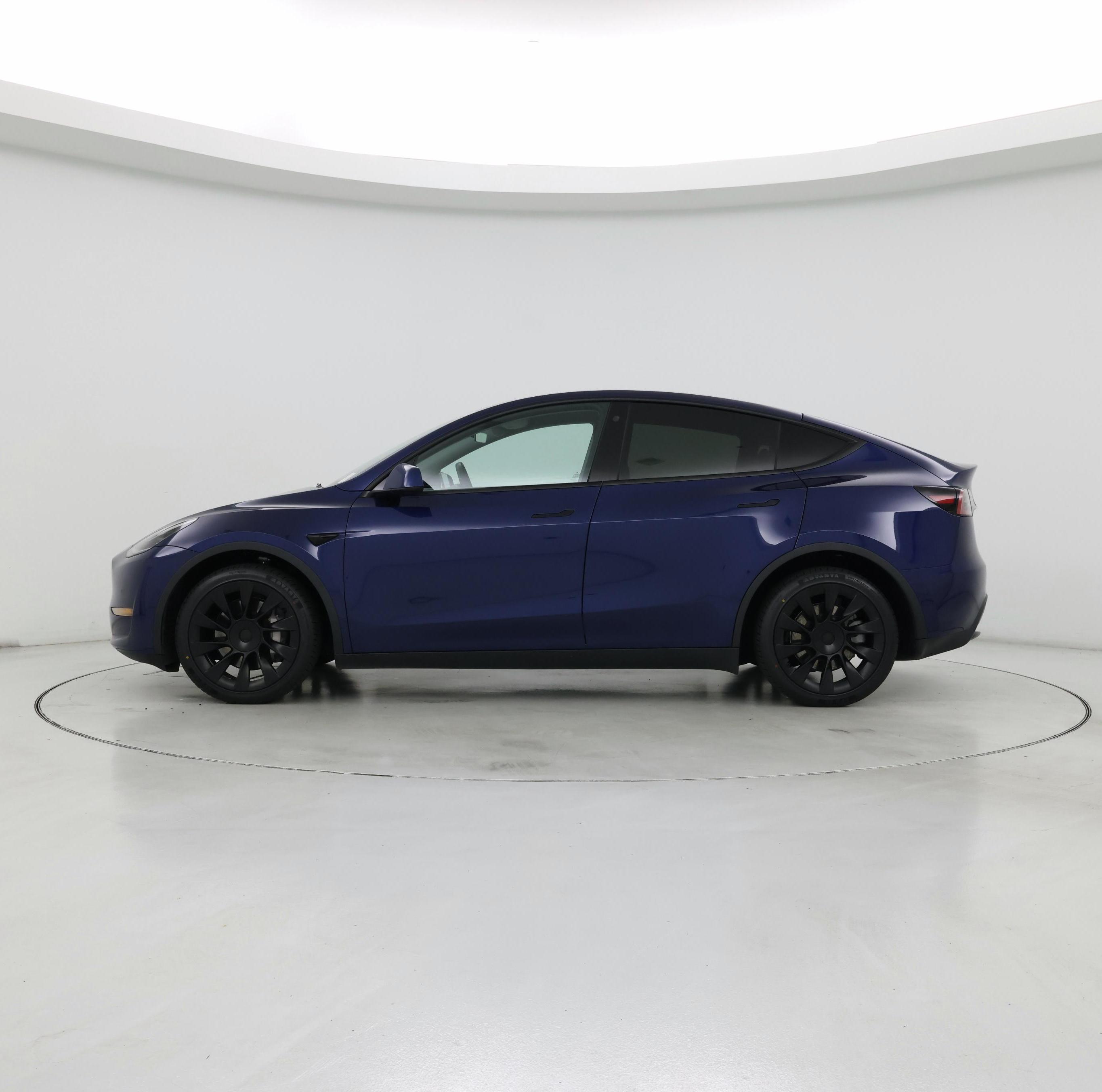 Thumbnail: 2022 Tesla Model Y - 3