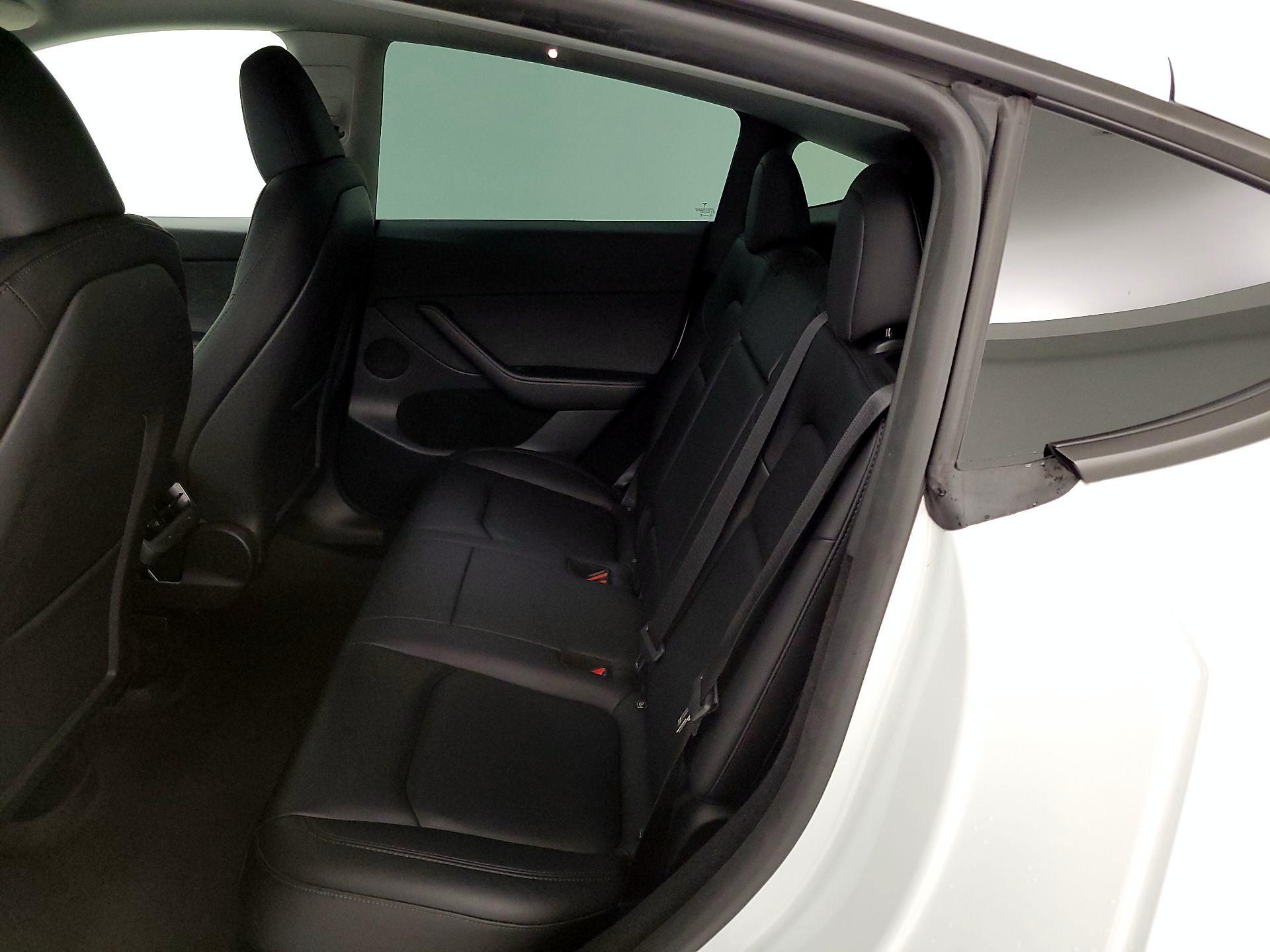 Thumbnail: 2023 Tesla Model Y - 19