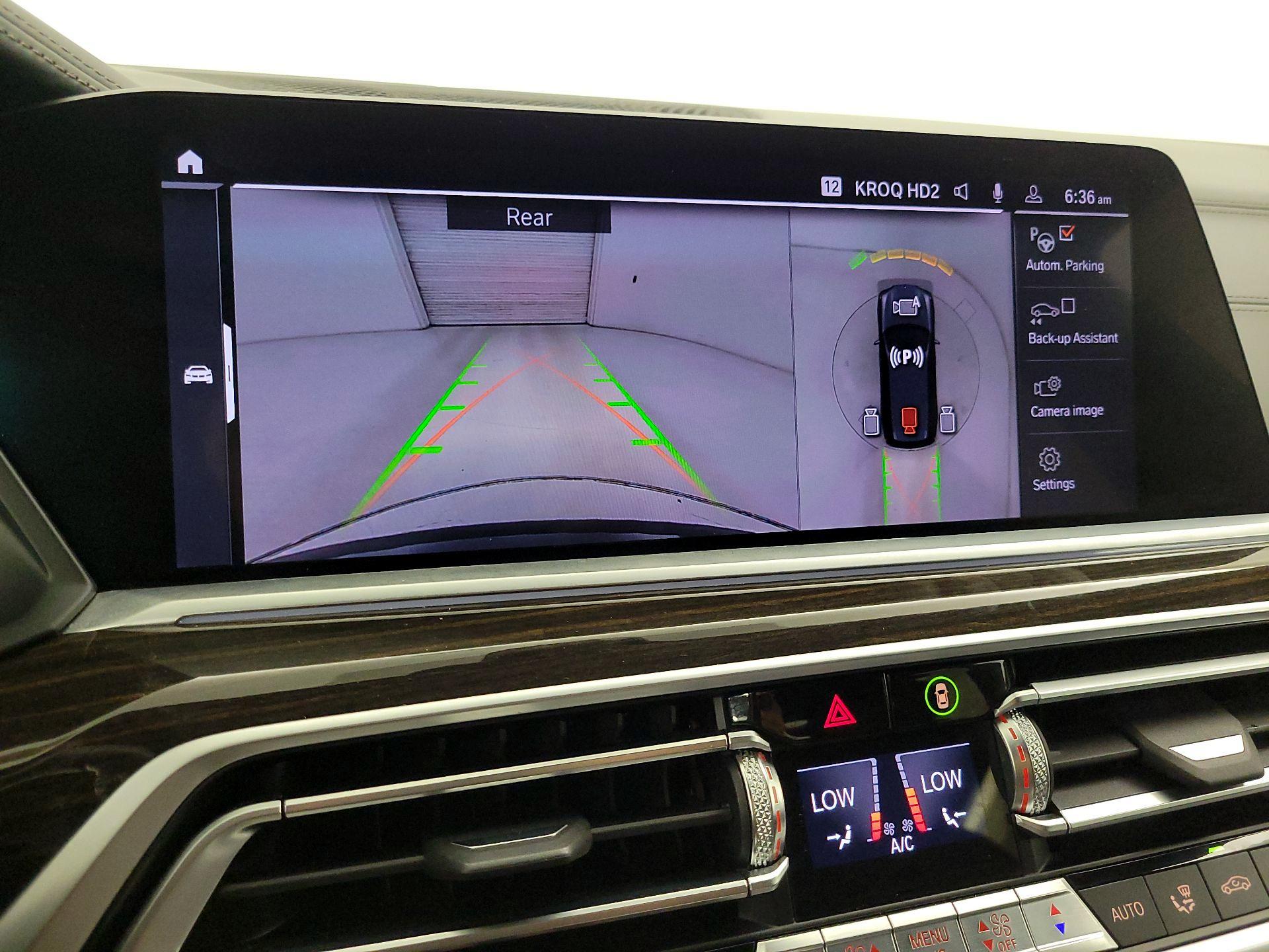 Thumbnail: 2020 BMW X7 - 15