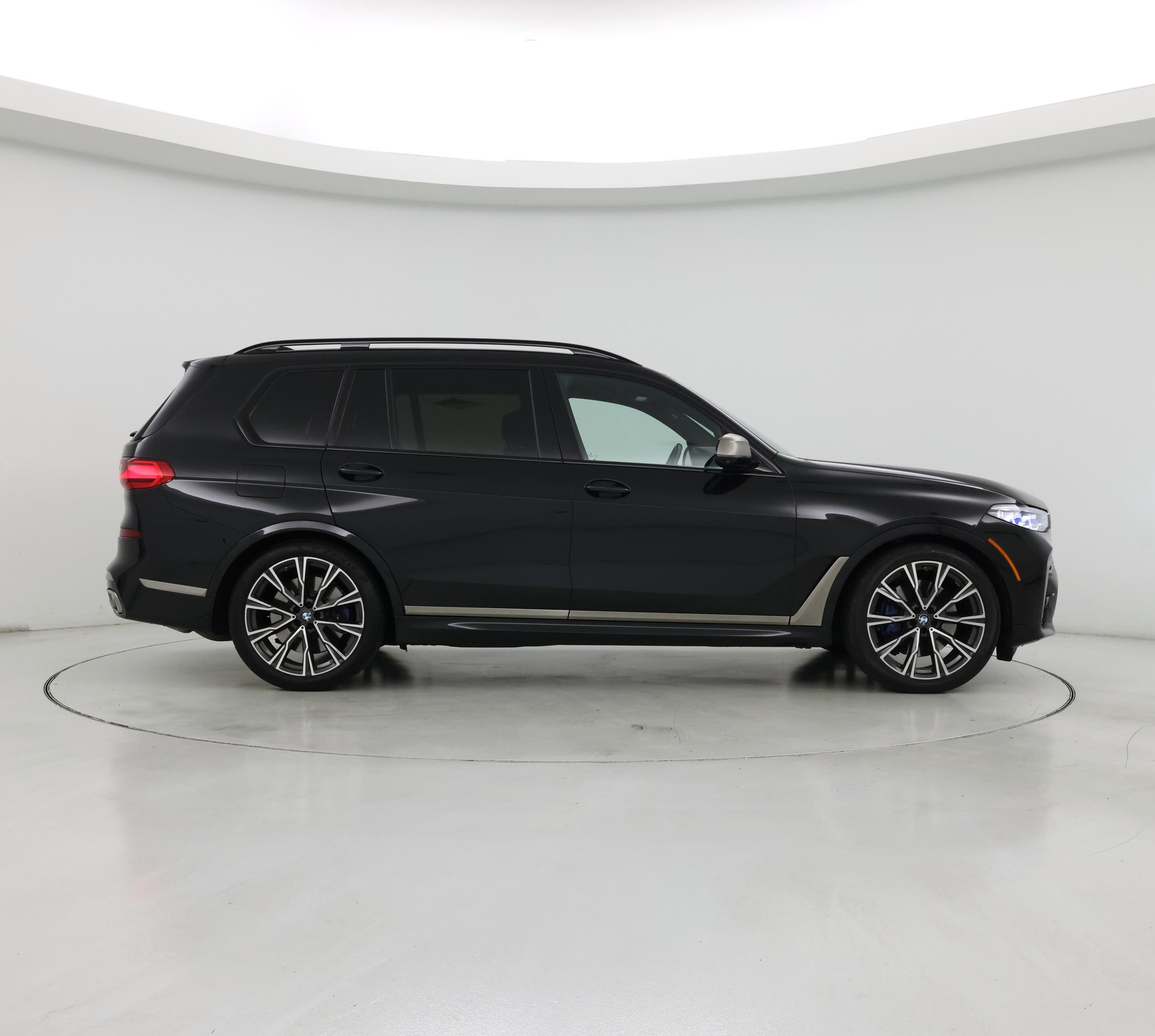 Thumbnail: 2020 BMW X7 - 7