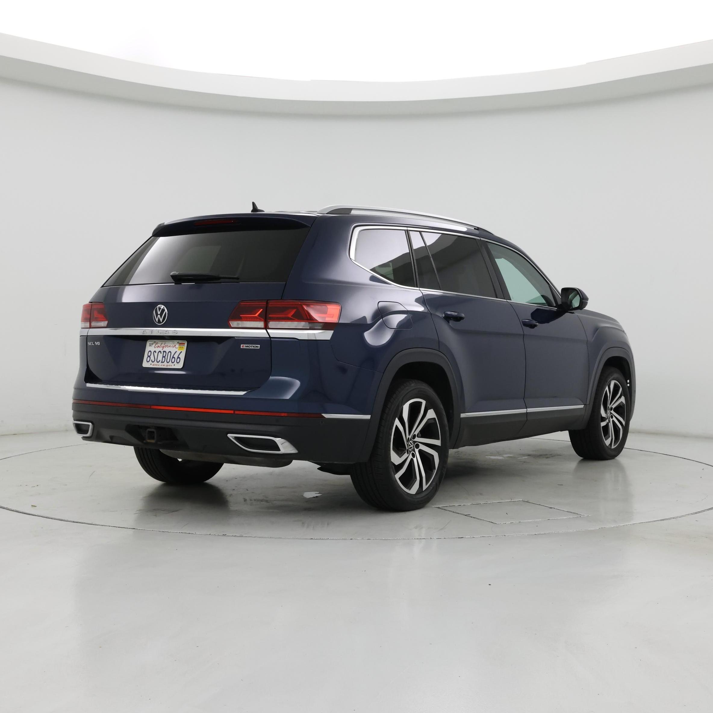 Thumbnail: 2021 Volkswagen Atlas - 8