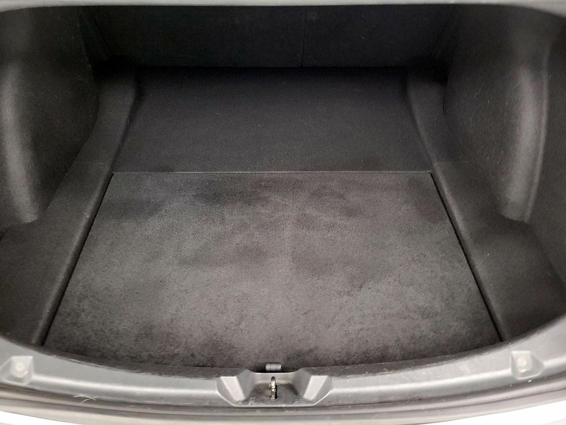 Thumbnail: 2020 Tesla Model 3 - 19