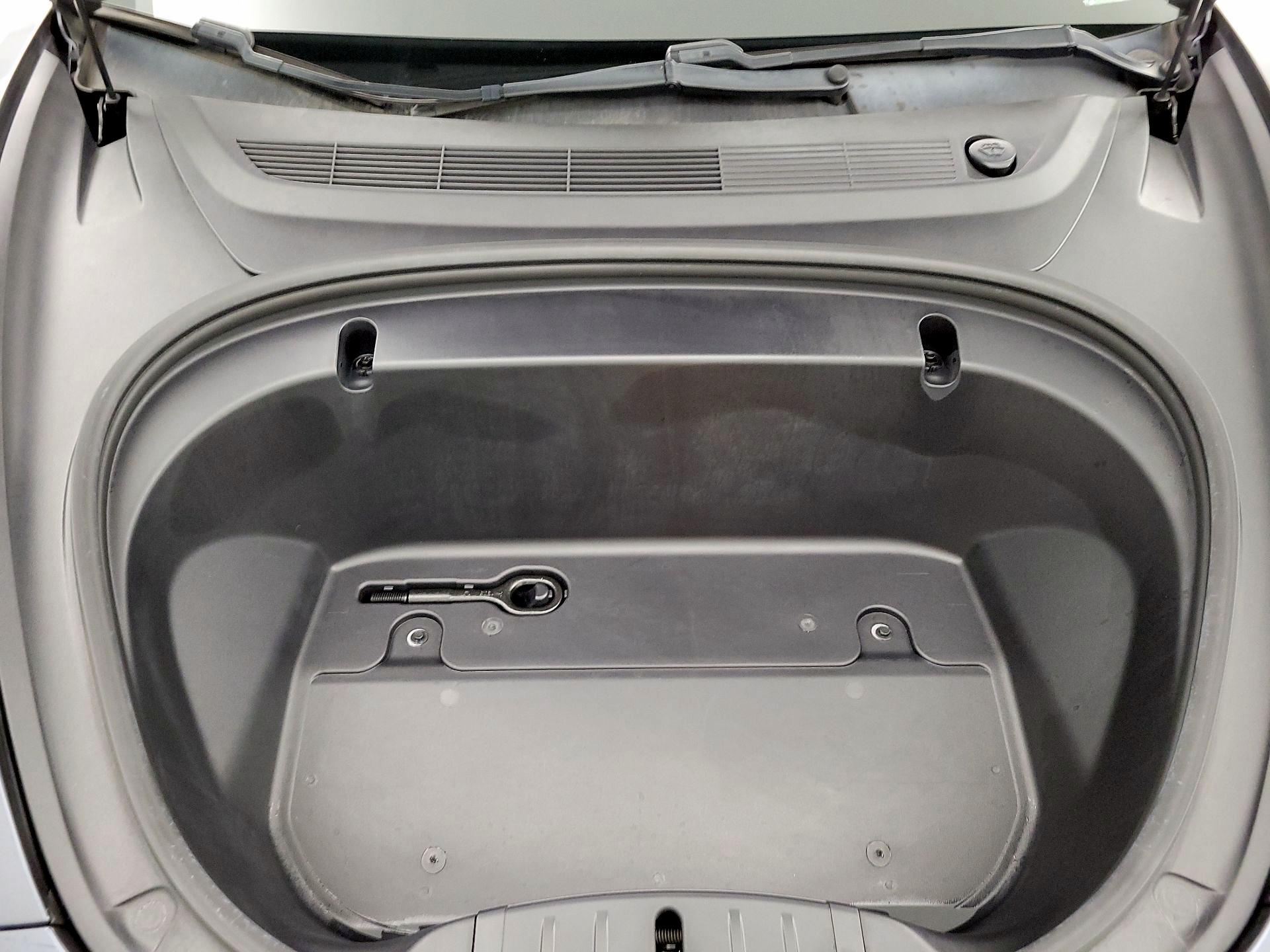 Thumbnail: 2020 Tesla Model 3 - 20