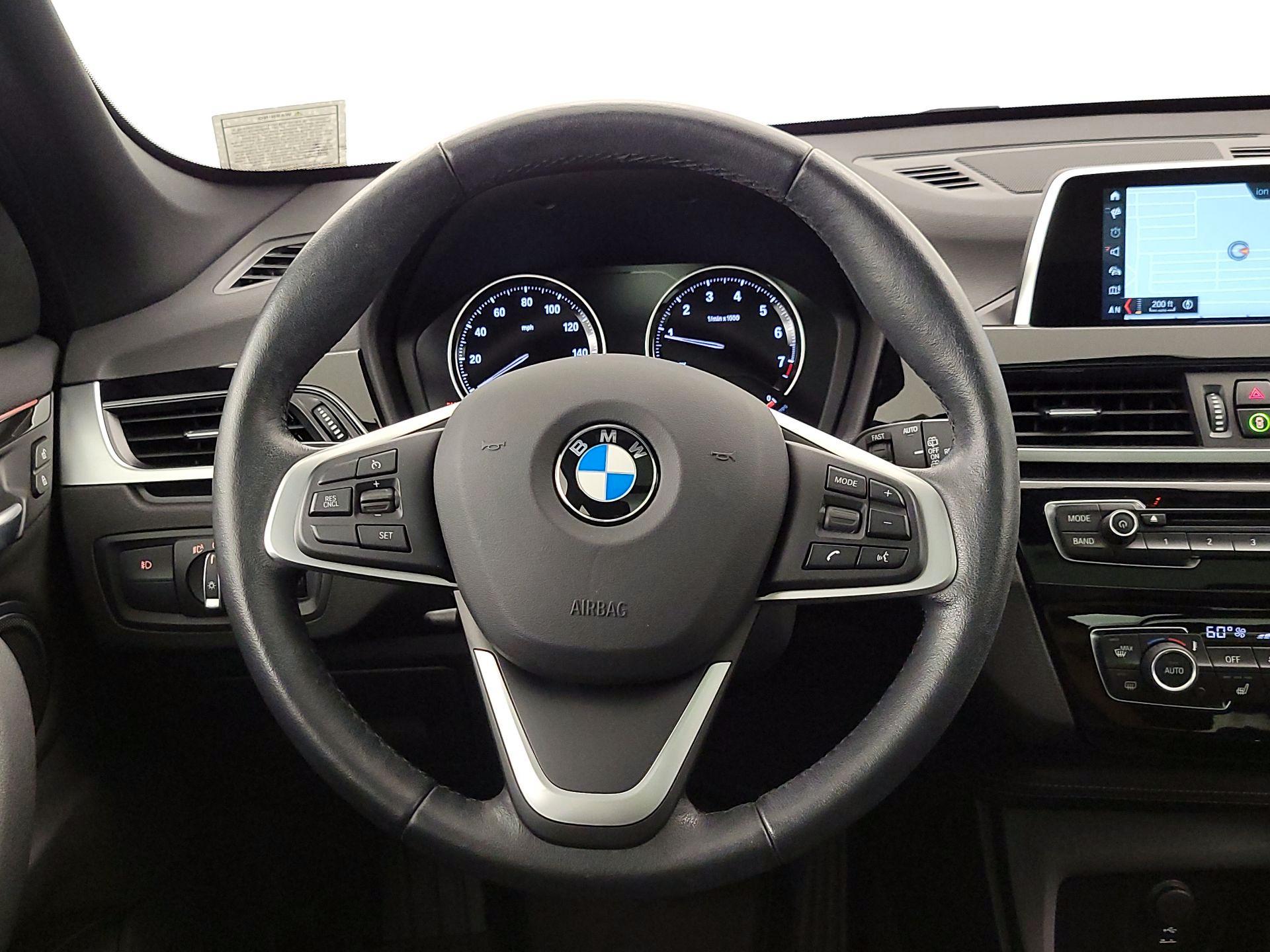 Thumbnail: 2019 BMW X1 - 10