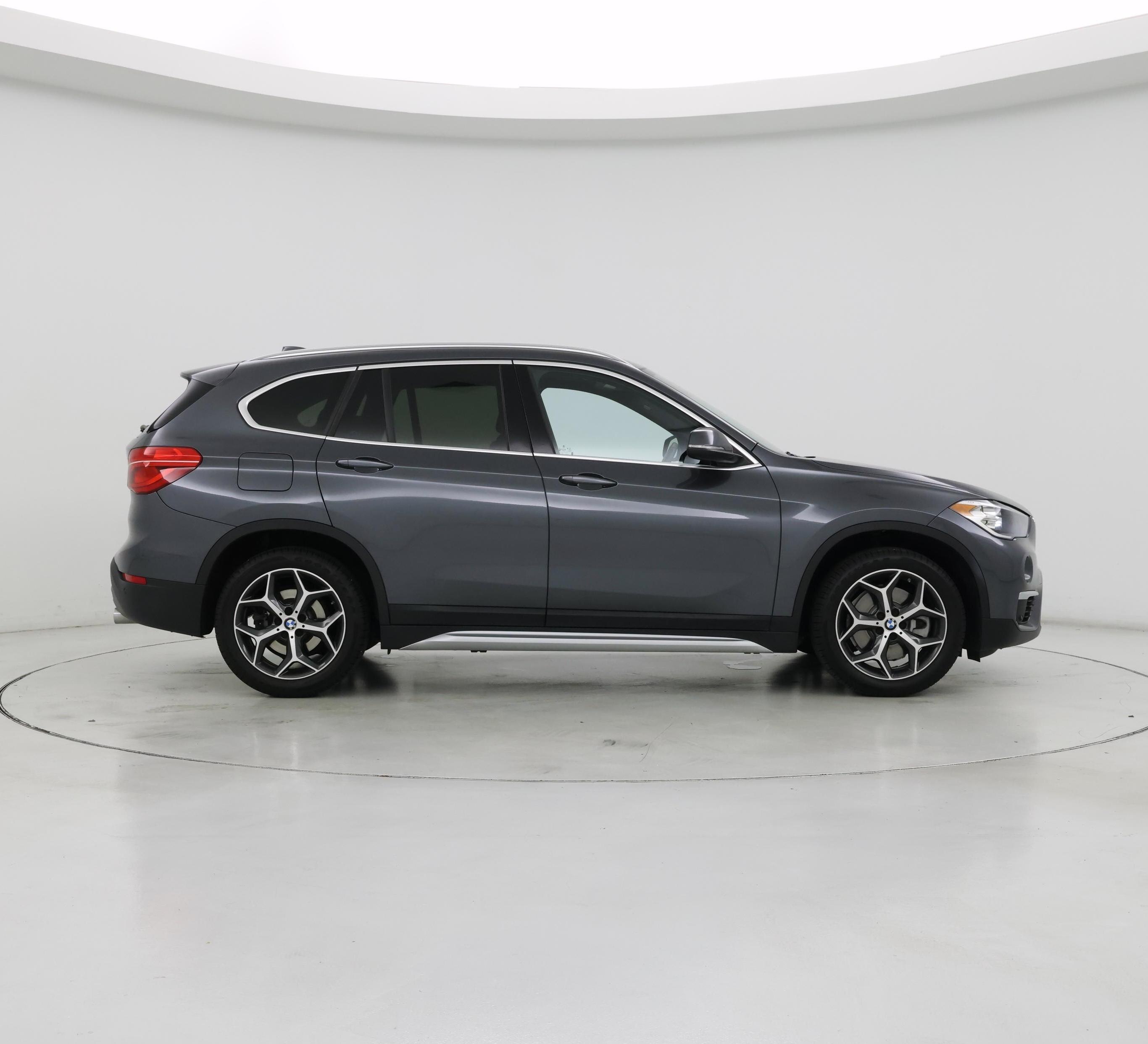 Thumbnail: 2019 BMW X1 - 7